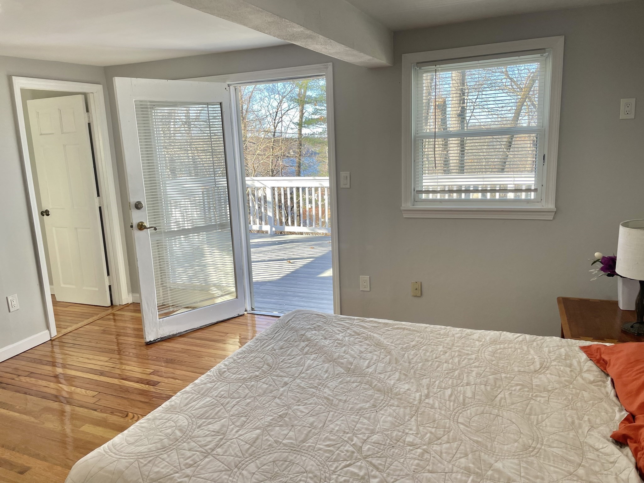 20 Hillside Ct, Amesbury, MA 01913 - Image 8