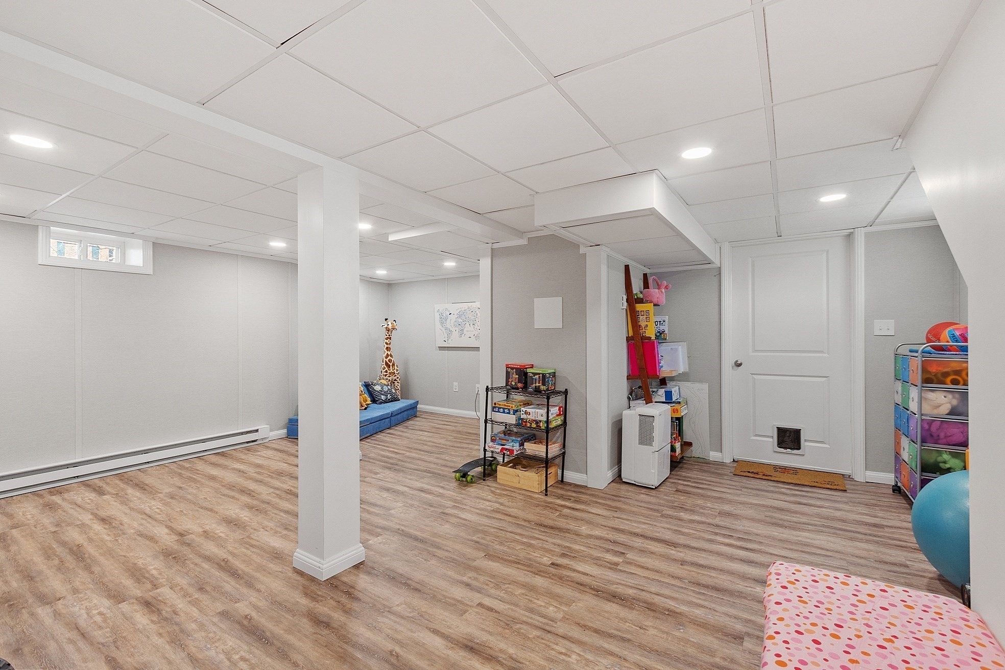 49 E Mountain St, Worcester, MA 01606 - Image 25