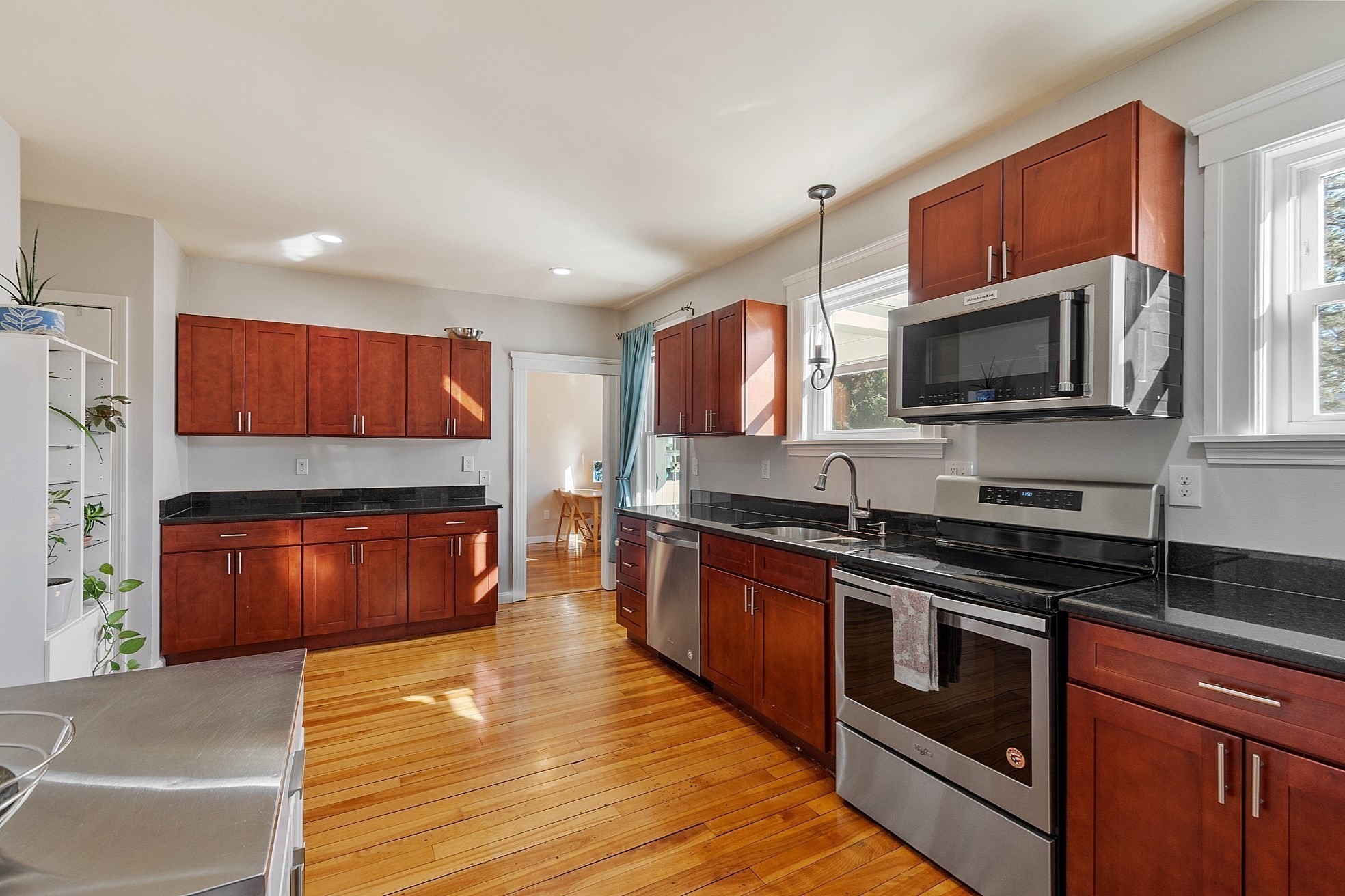 49 E Mountain St, Worcester, MA 01606 - Image 9