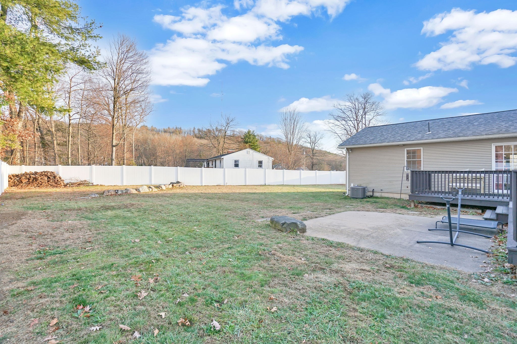 29 Sunrise Ter, Westfield, MA 01085 - Image 25