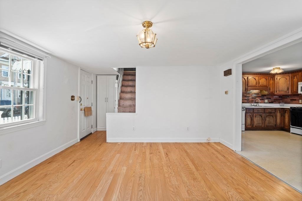 41 Durham St, Lawrence, MA 01843 - Image 11
