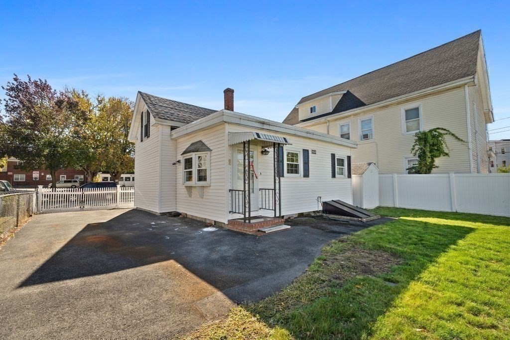 41 Durham St, Lawrence, MA 01843 - Image 23