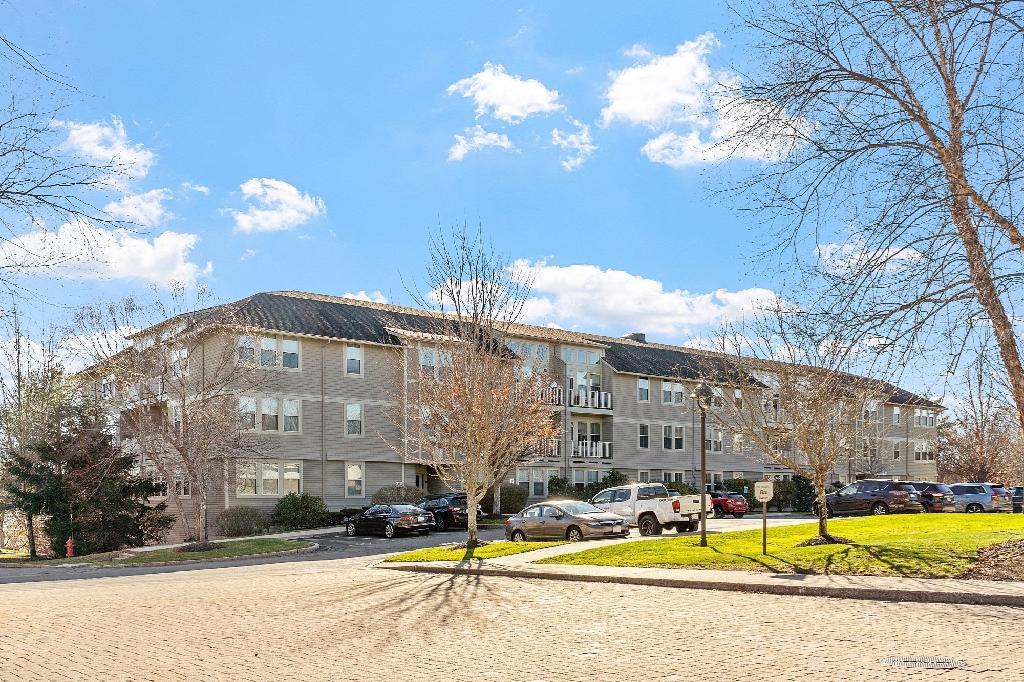 3 Harvest Dr Unit 107, North Andover, MA 01845 - Image 2