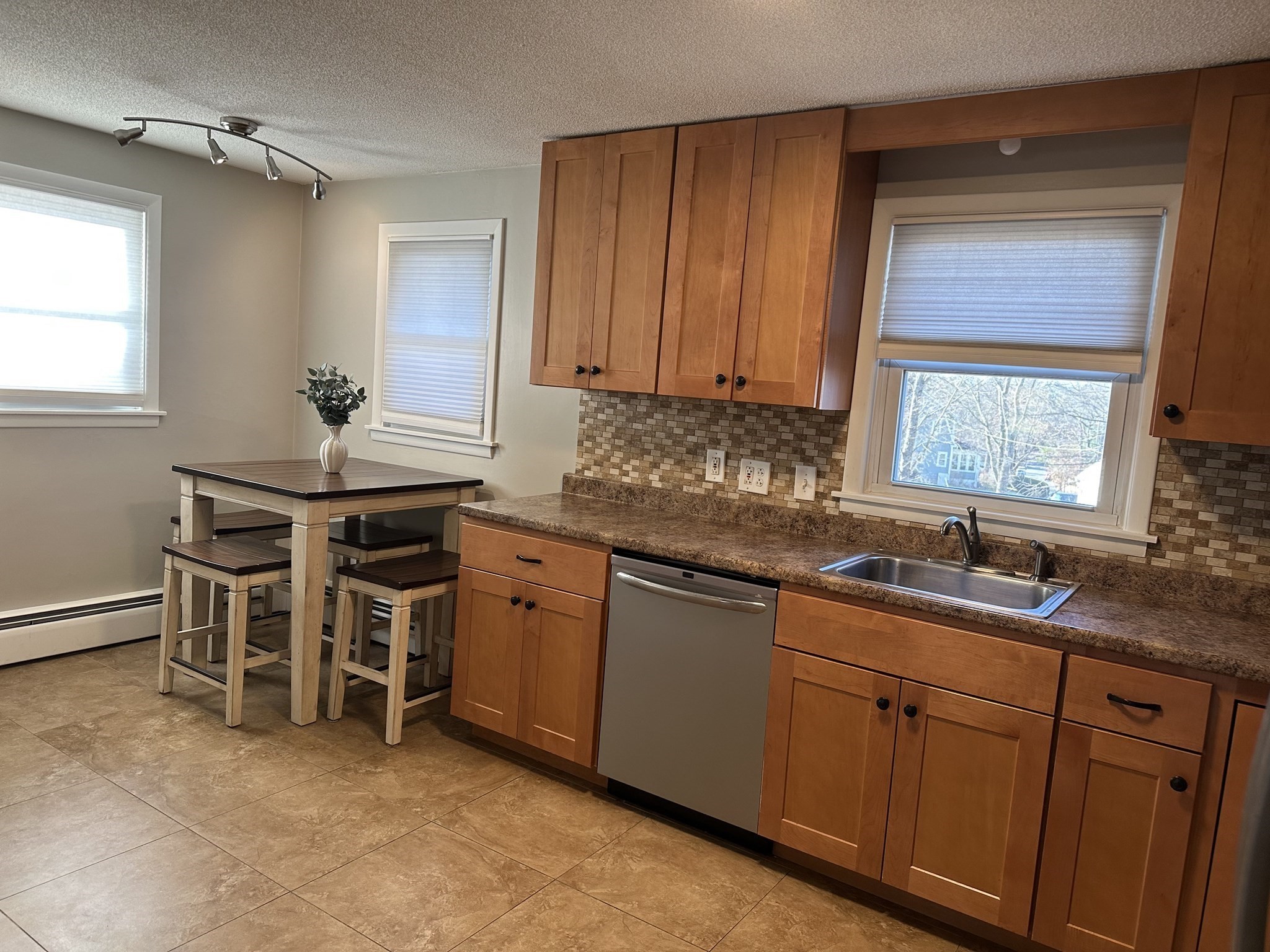 254 Hartwick St, Springfield, MA 01108 - Image 5