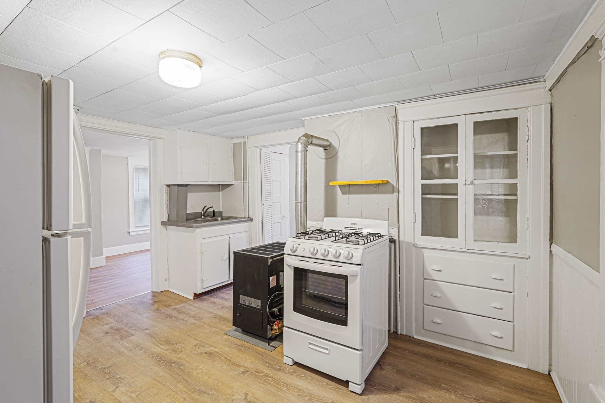 10 Ellsworth St, Worcester, MA 01610 - Image 27