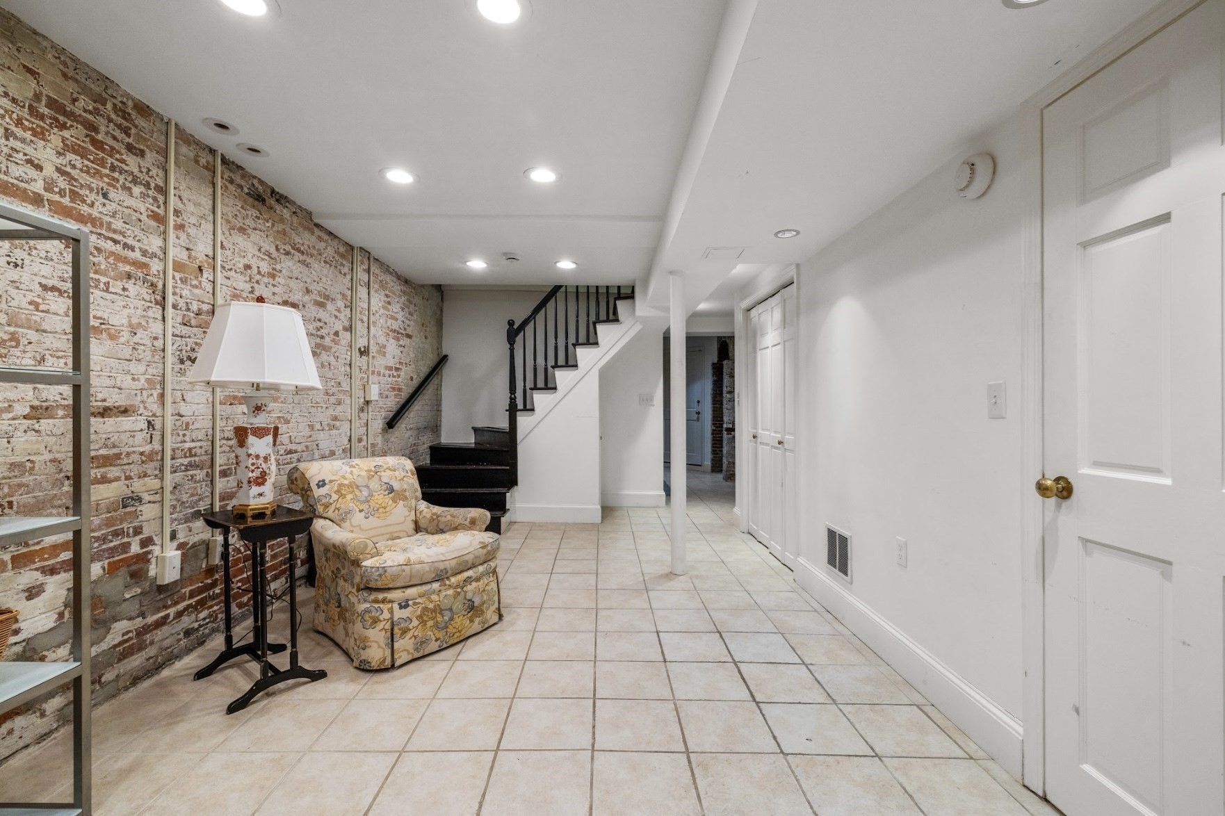 22 Joy Street, Beacon Hill, Boston, MA 02114 - Image 32