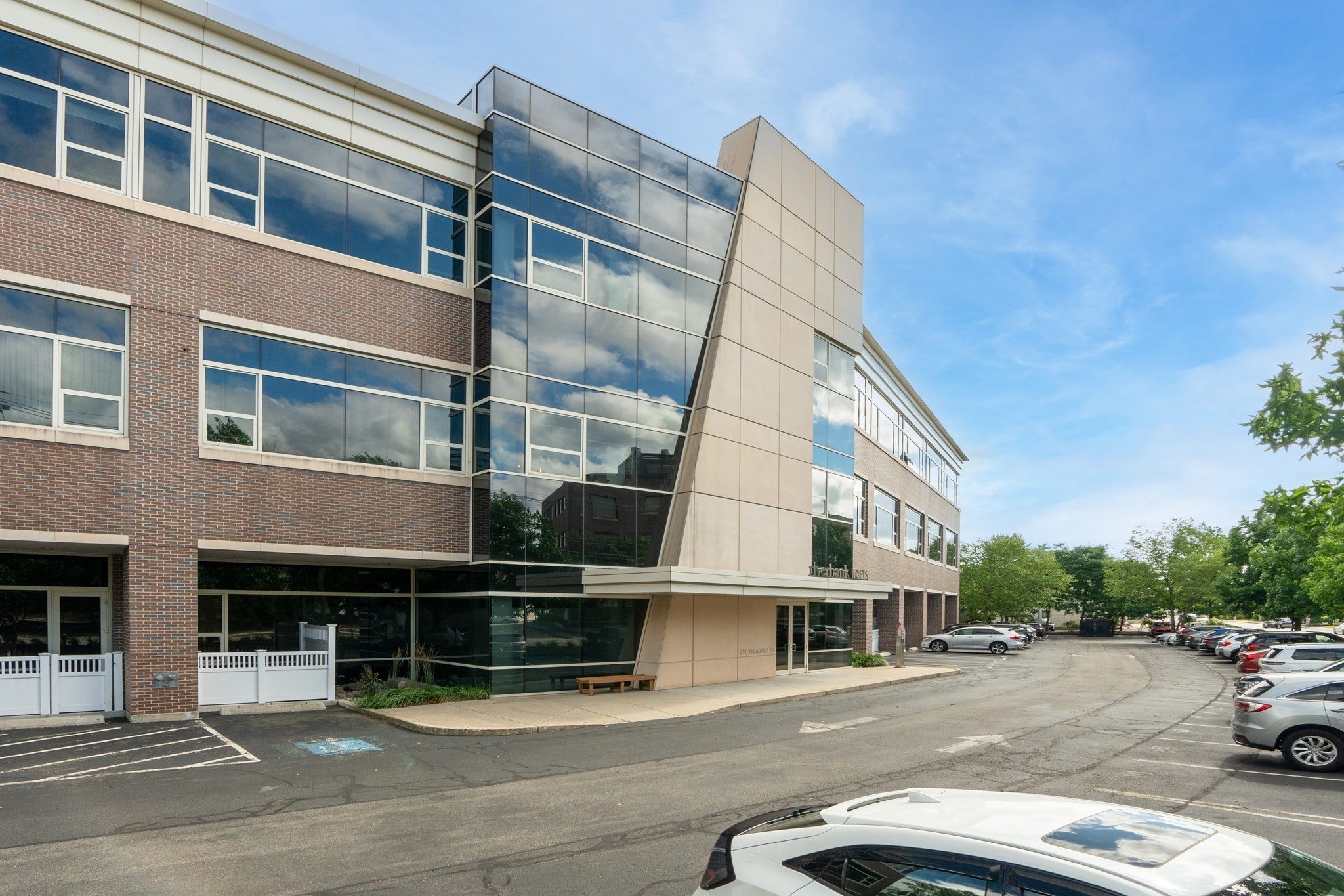 290 Pleasant St Unit 220, Watertown, MA 02472 - Image 25