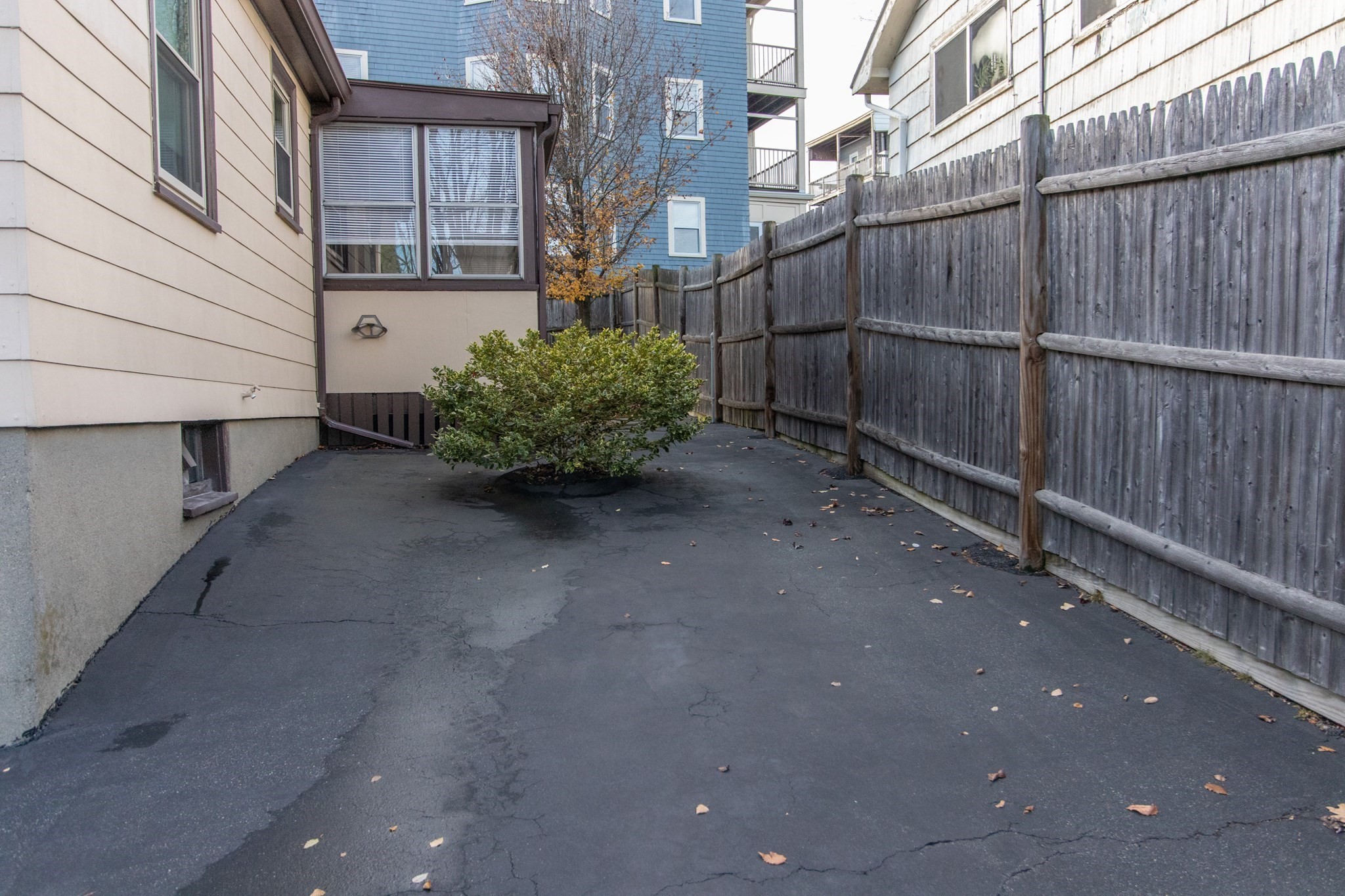 33 Westmoreland St, Dorchester, Boston, MA 02124 - Image 4