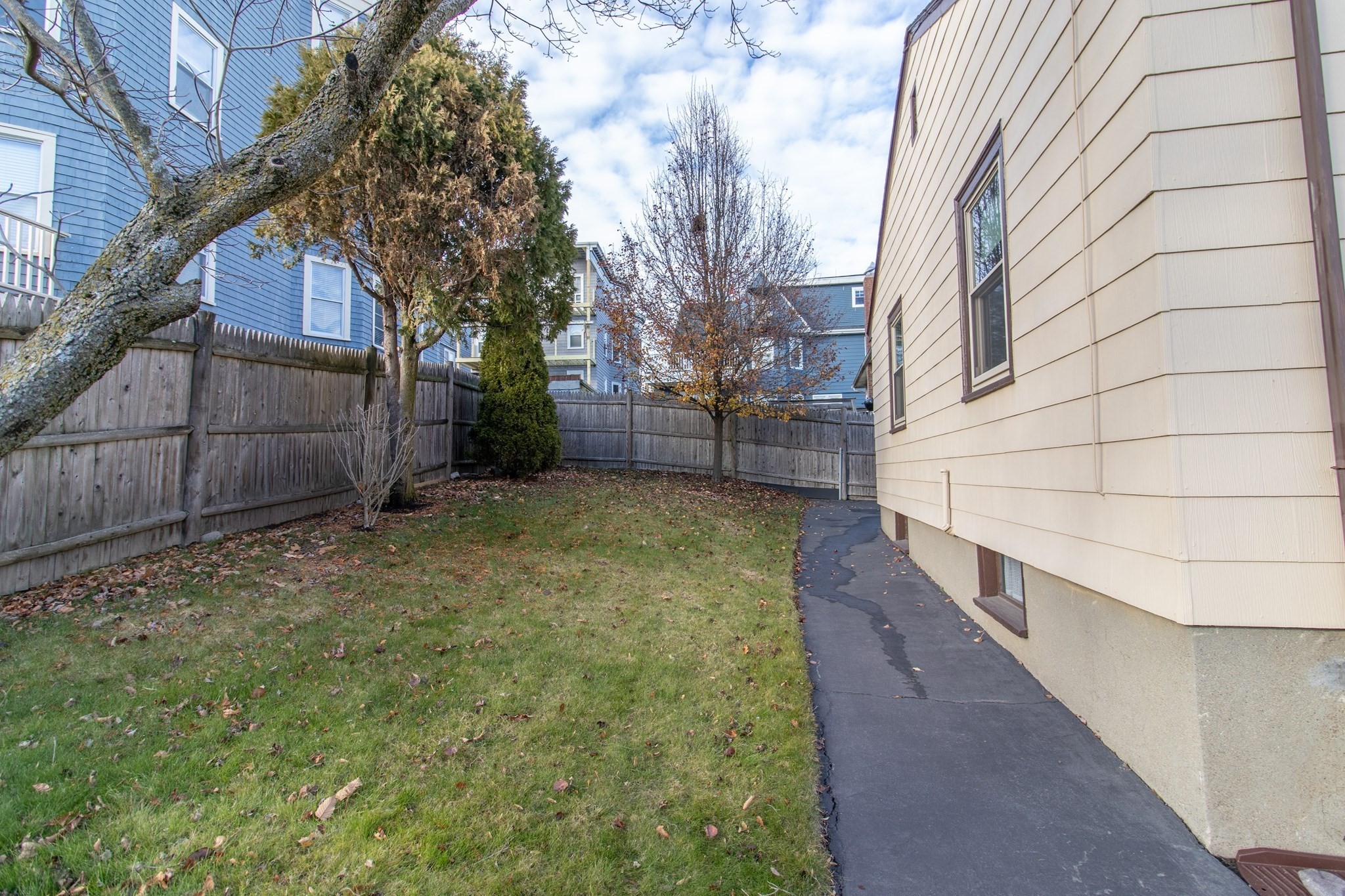 33 Westmoreland St, Dorchester, Boston, MA 02124 - Image 7