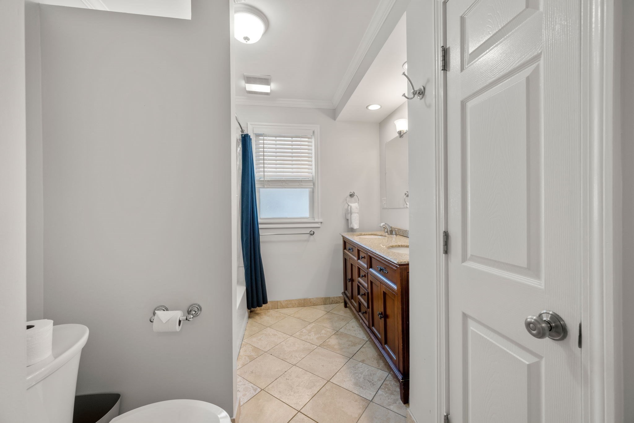 65 Saint James Circle, Newton, MA 02458 - Image 20