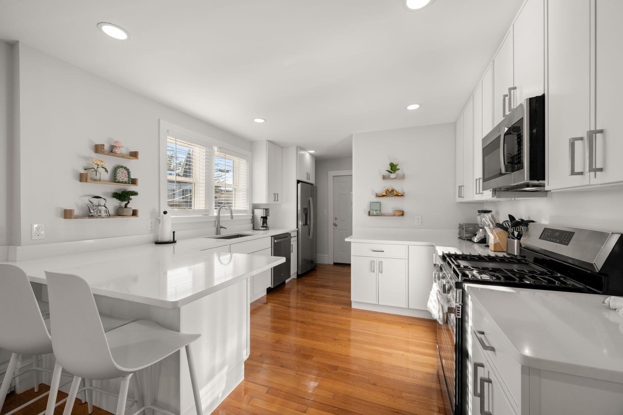 65 Saint James Circle, Newton, MA 02458 - Image 5