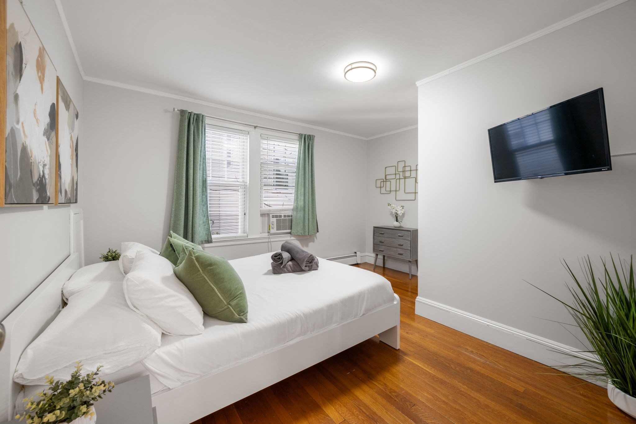 65 Saint James Circle, Newton, MA 02458 - Image 10