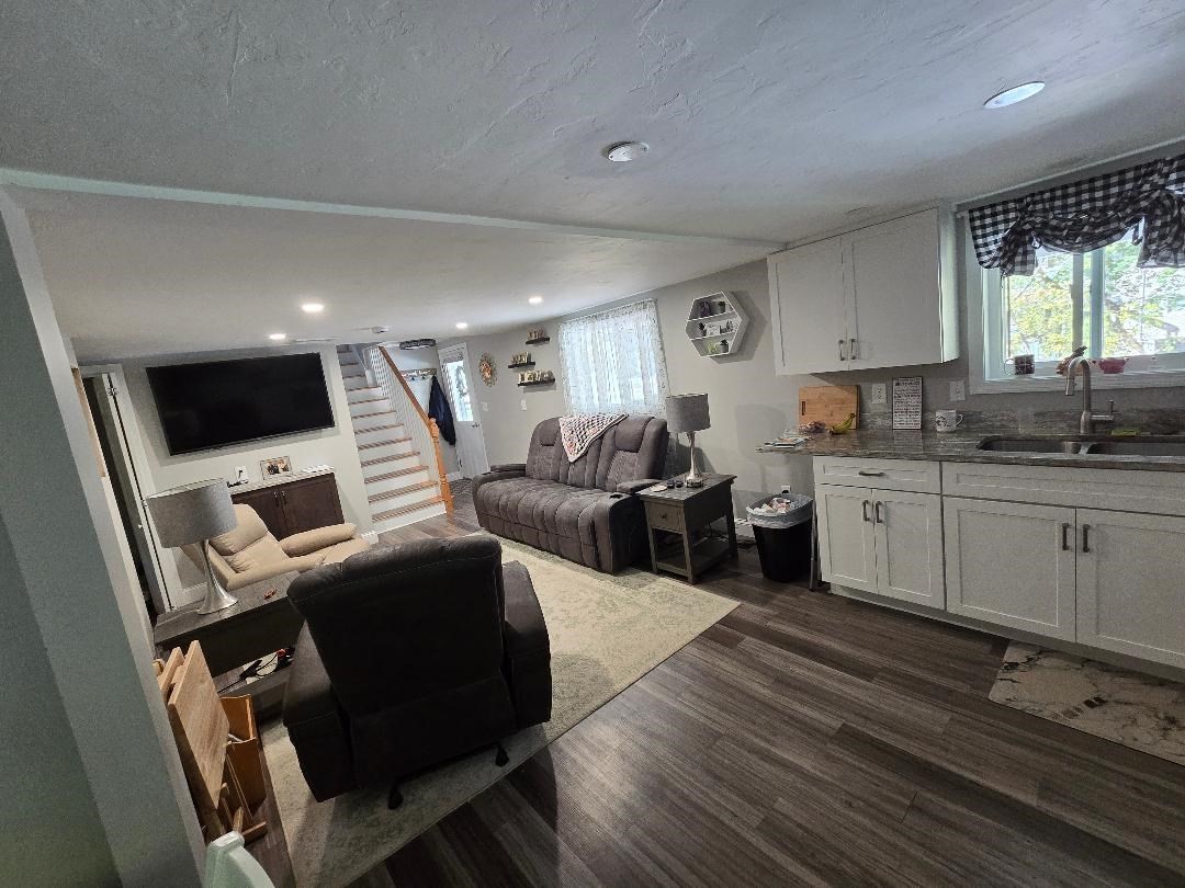 39 S Main St, Millbury, MA 01527 - Image 21