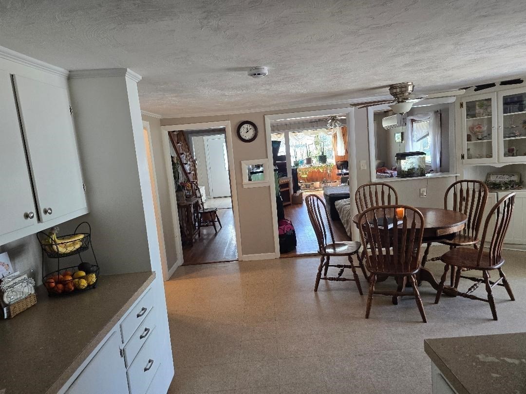 39 S Main St, Millbury, MA 01527 - Image 9