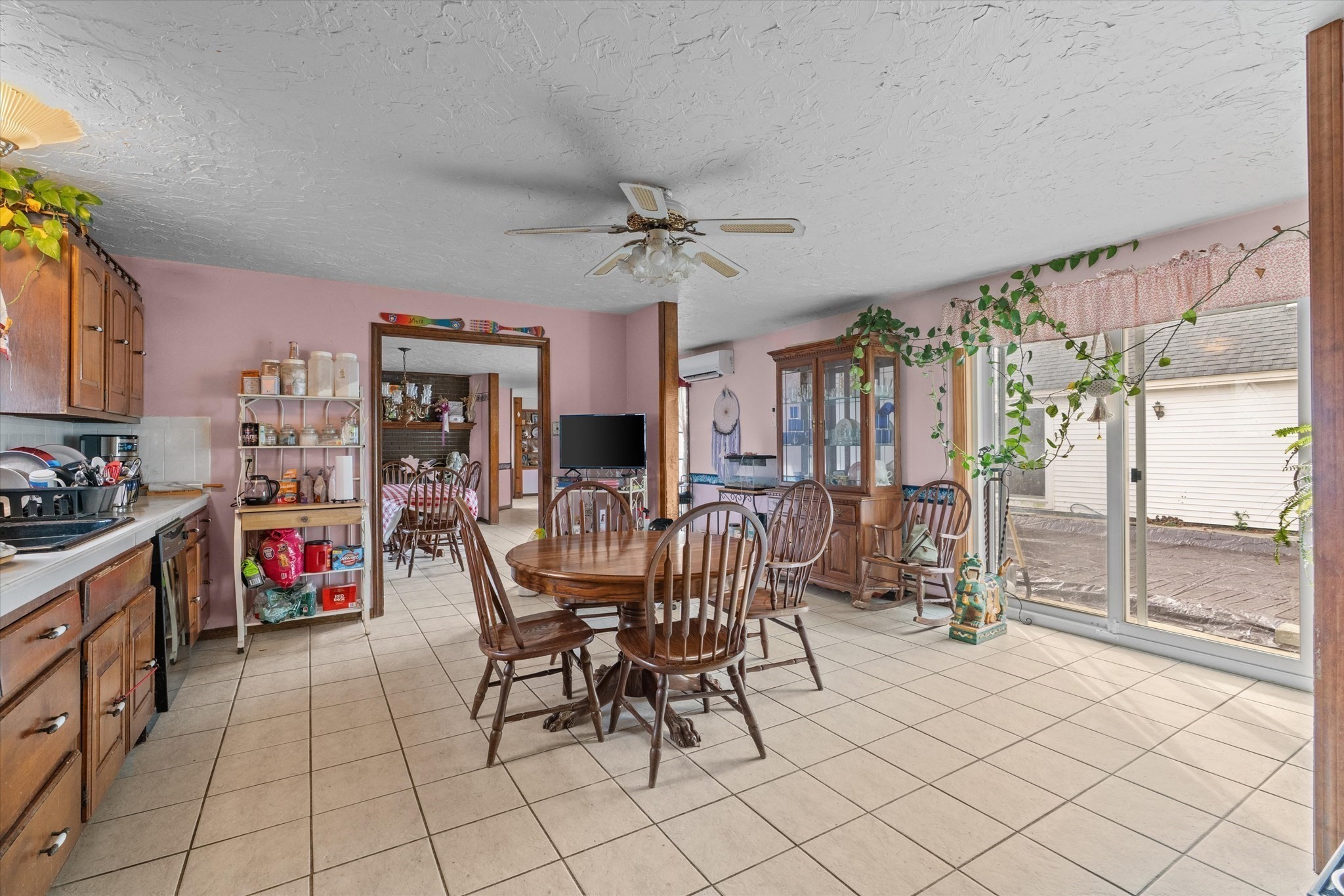 186 Eight Lots Rd, Sutton, MA 01590 - Image 8