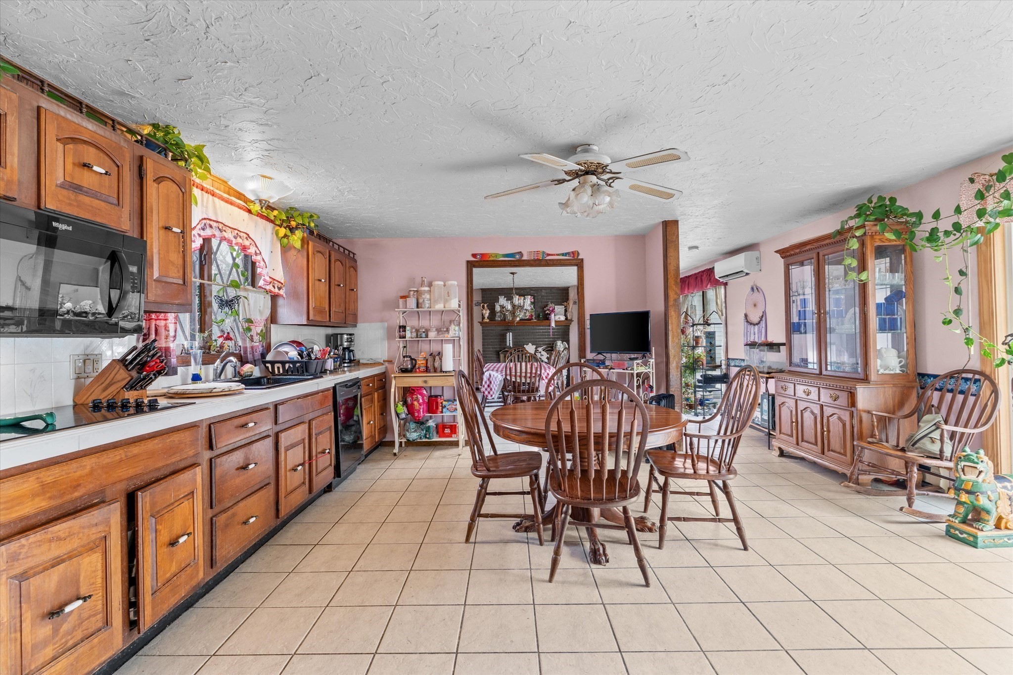 186 Eight Lots Rd, Sutton, MA 01590 - Image 9