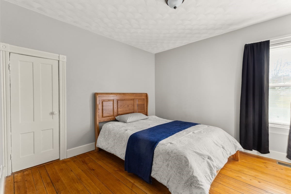 1553 Rodman St, Fall River, MA 02721 - Image 27