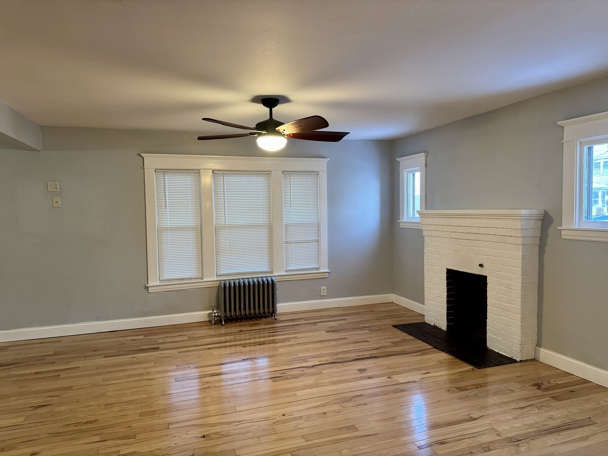 58 Brookline Ave, Holyoke, MA 01040 - Image 14