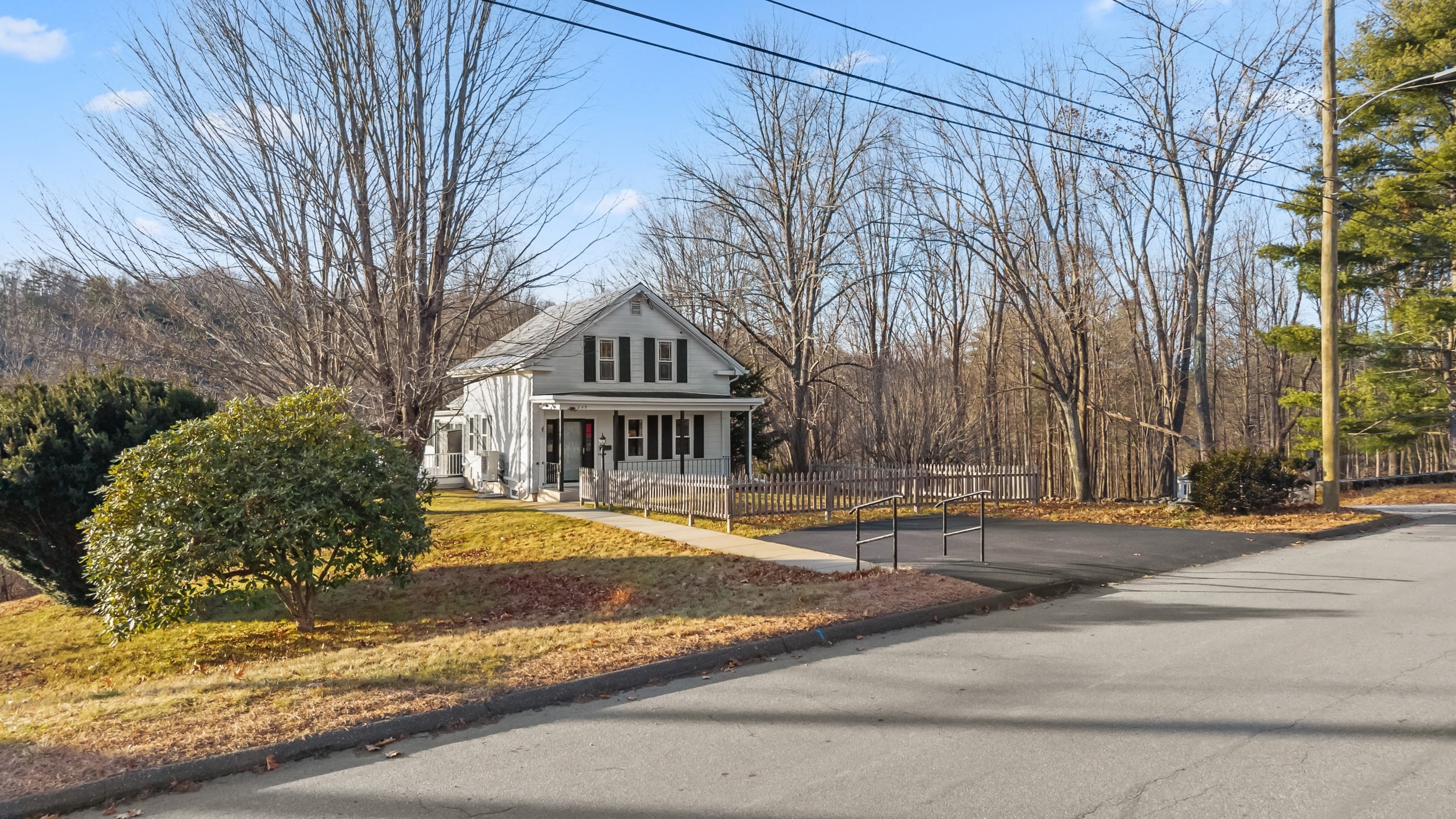 249 Pleasant St, Southbridge, MA 01550 - Image 2