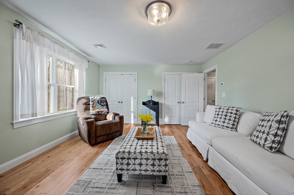 33 Brown Bear Ln Unit 33, Milford, MA 01757 - Image 22