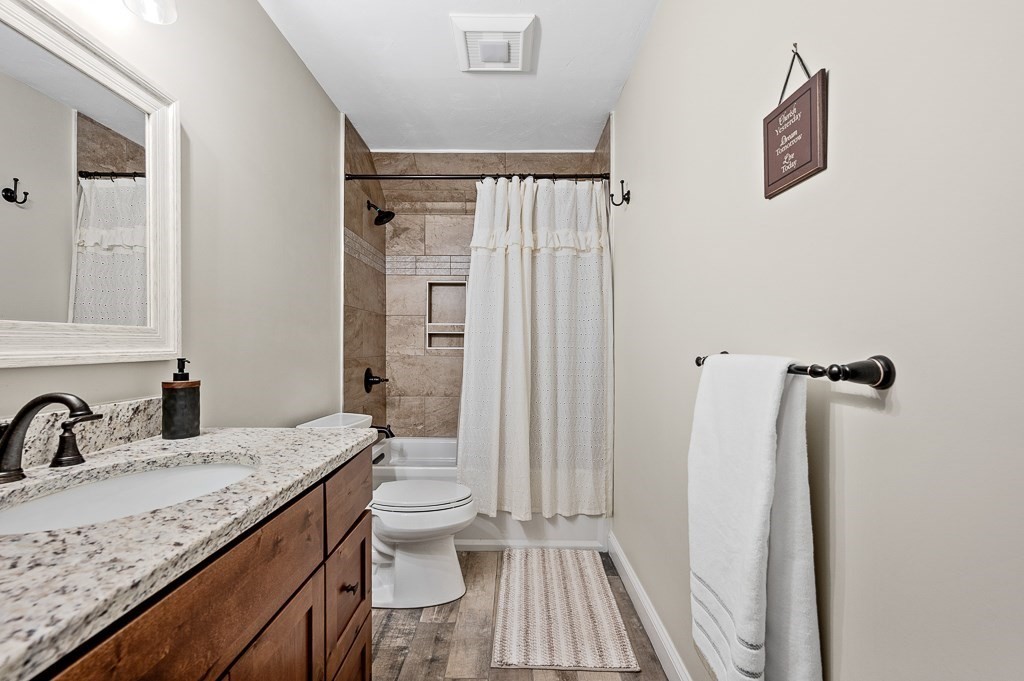 33 Brown Bear Ln Unit 33, Milford, MA 01757 - Image 27