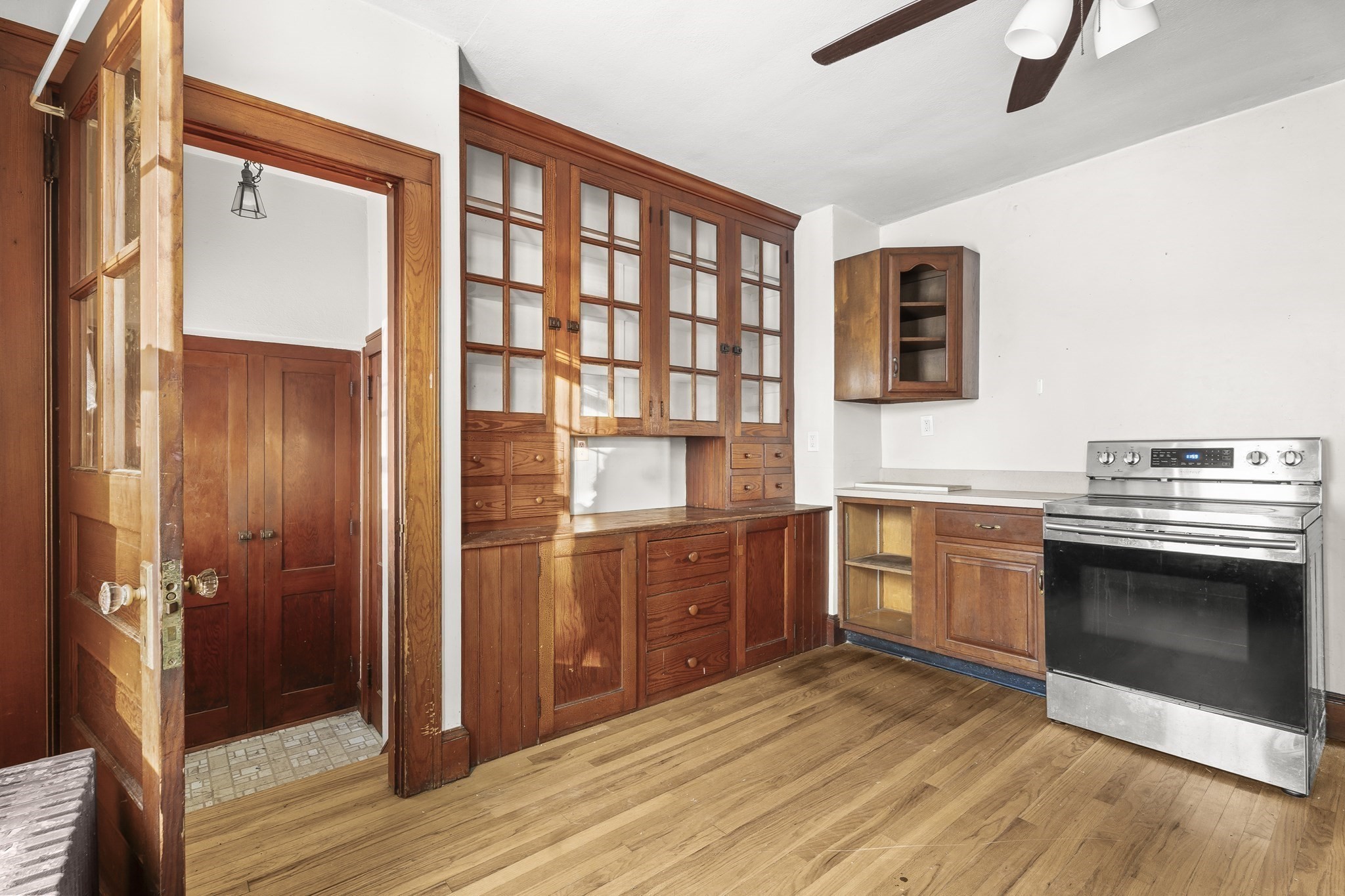 861 Grattan St, Chicopee, MA 01020 - Image 13