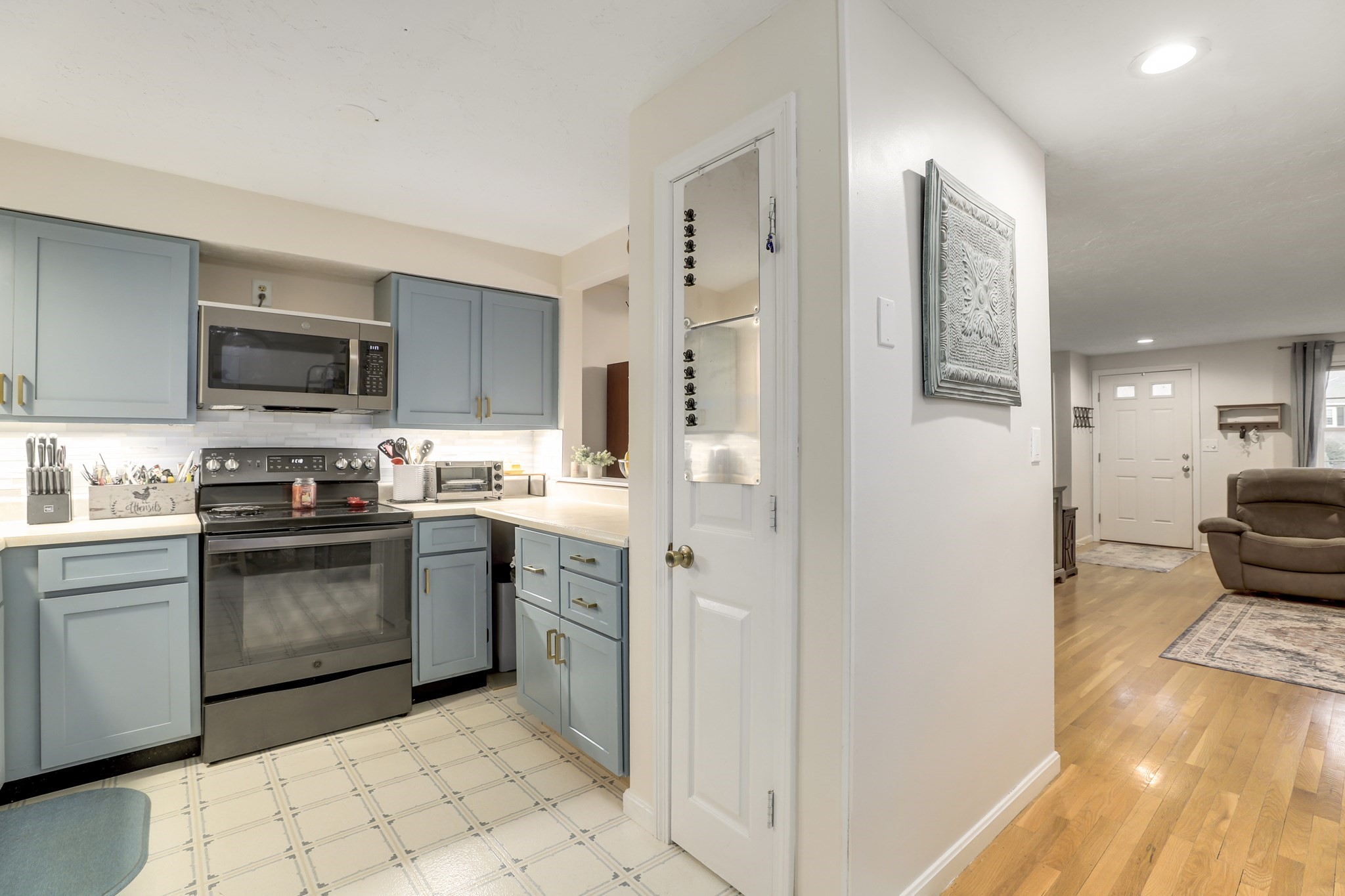 585 Turnpike St Unit 2, Easton, MA 02356 - Image 8