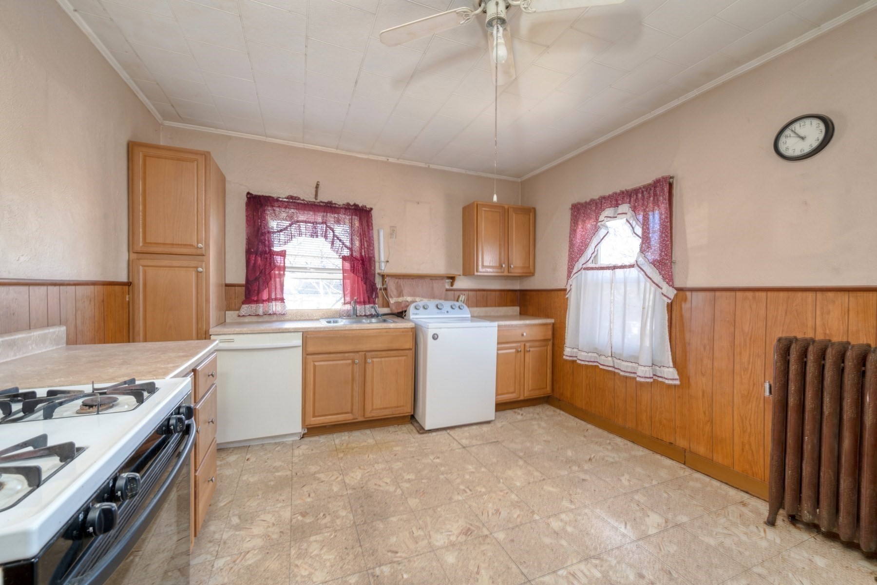 706 W Main Street, Avon, MA 02322 - Image 29