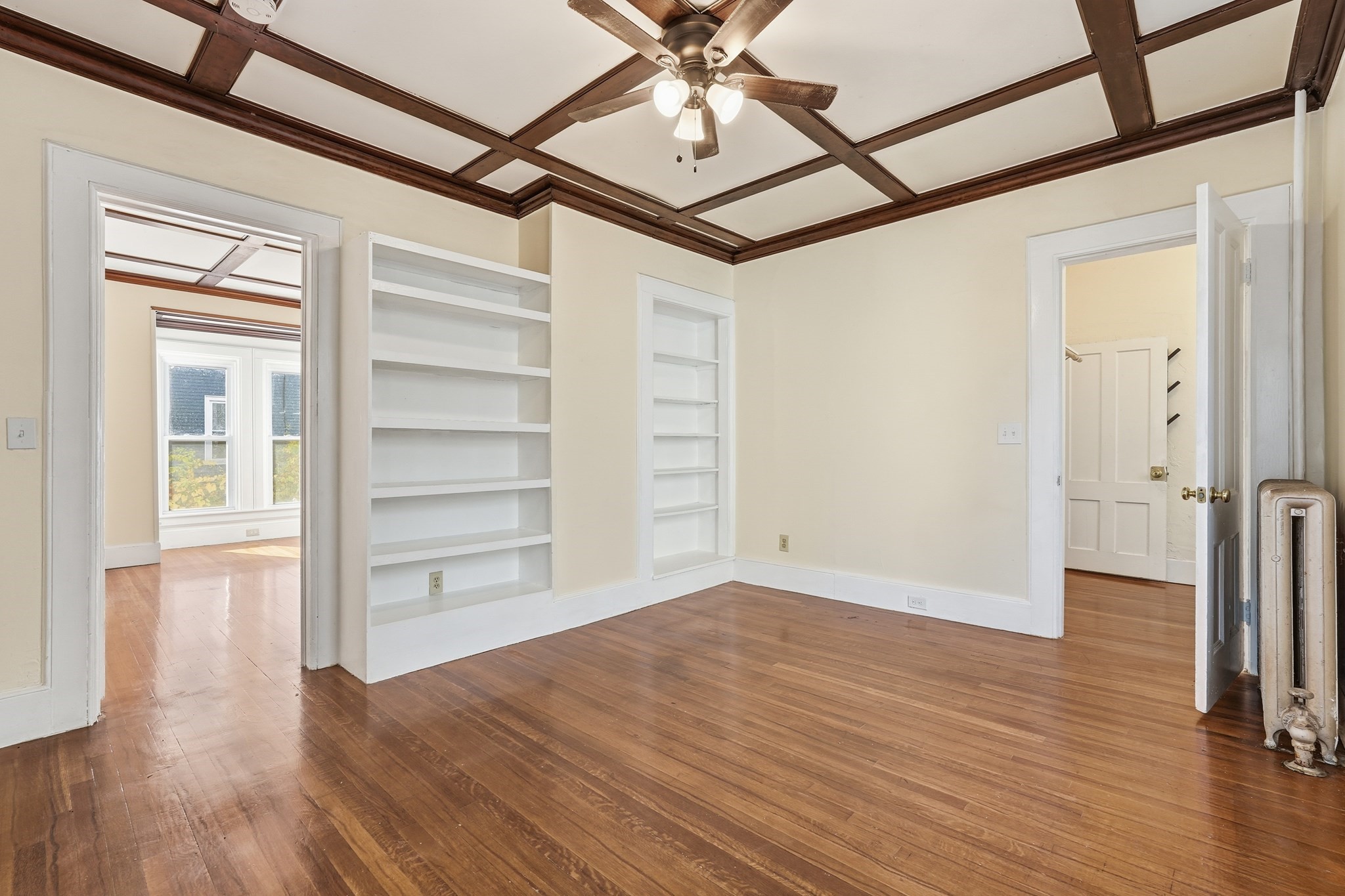 429 Pleasant St, Holyoke, MA 01040 - Image 13