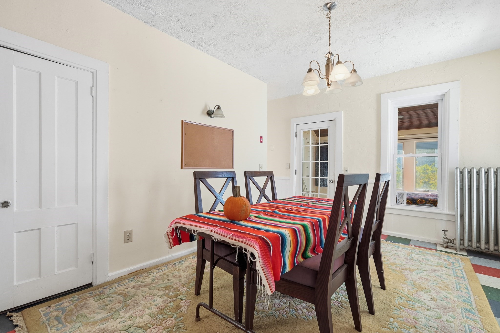 429 Pleasant St, Holyoke, MA 01040 - Image 16