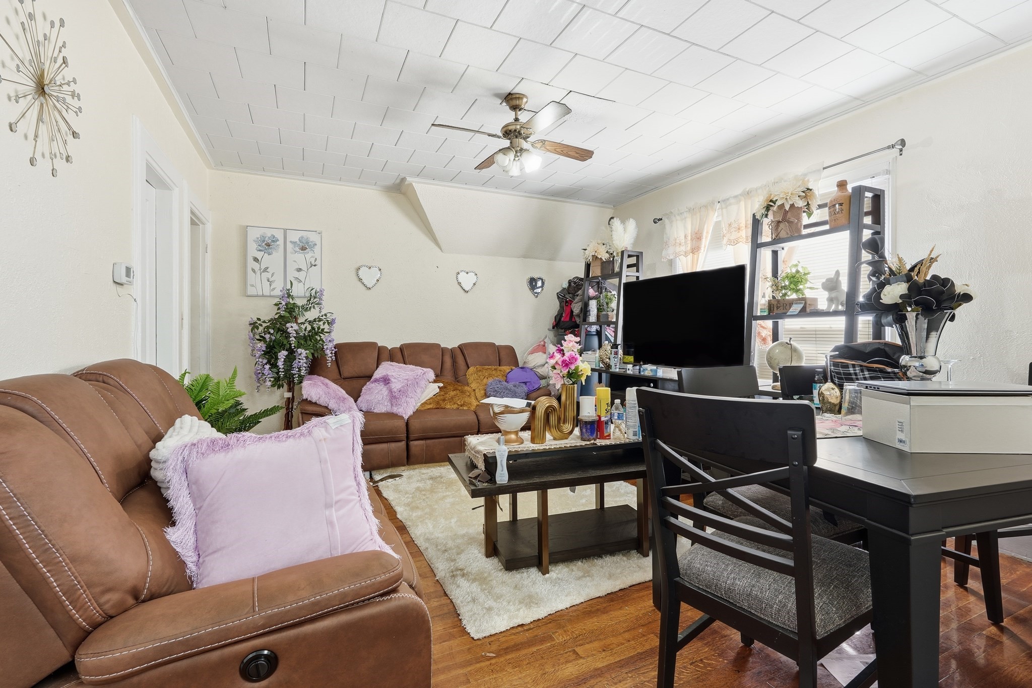 429 Pleasant St, Holyoke, MA 01040 - Image 34