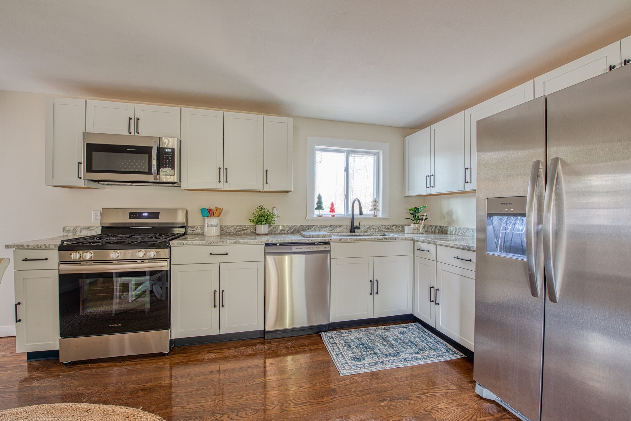 20 Grand Avenue, Taunton, MA 02780 - Image 12