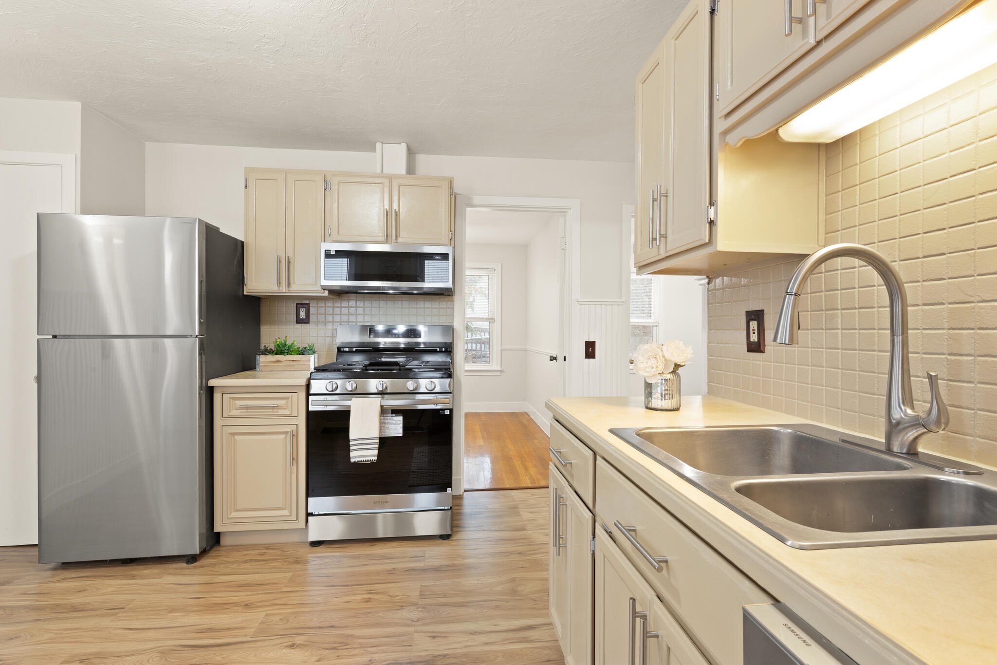 21 Healy Rd, Worcester, MA 01603 - Image 16