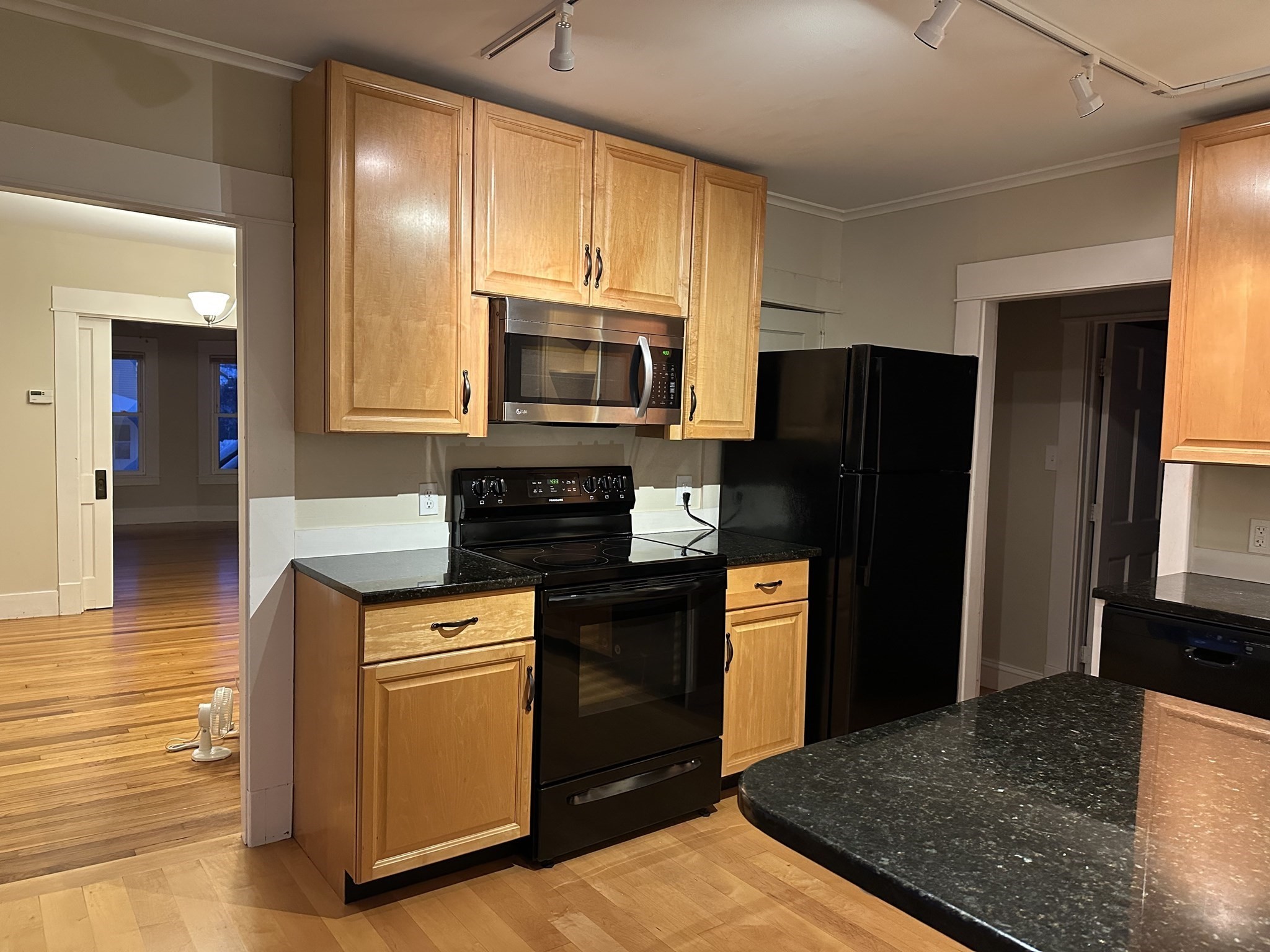 30 Park Street, Montague, MA 01376 - Image 8