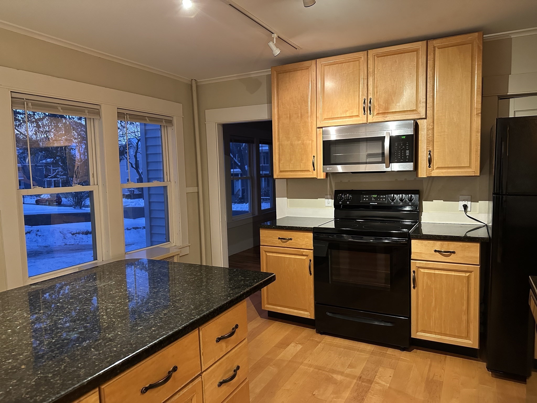 30 Park Street, Montague, MA 01376 - Image 9