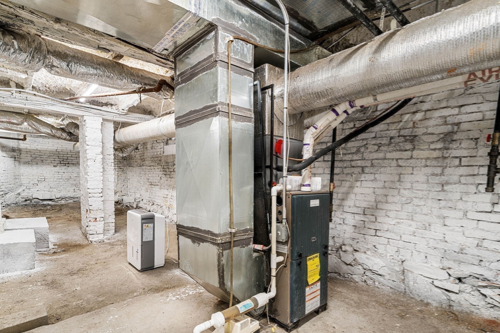 50 Spring St, Cambridge, MA 02141 - Image 29