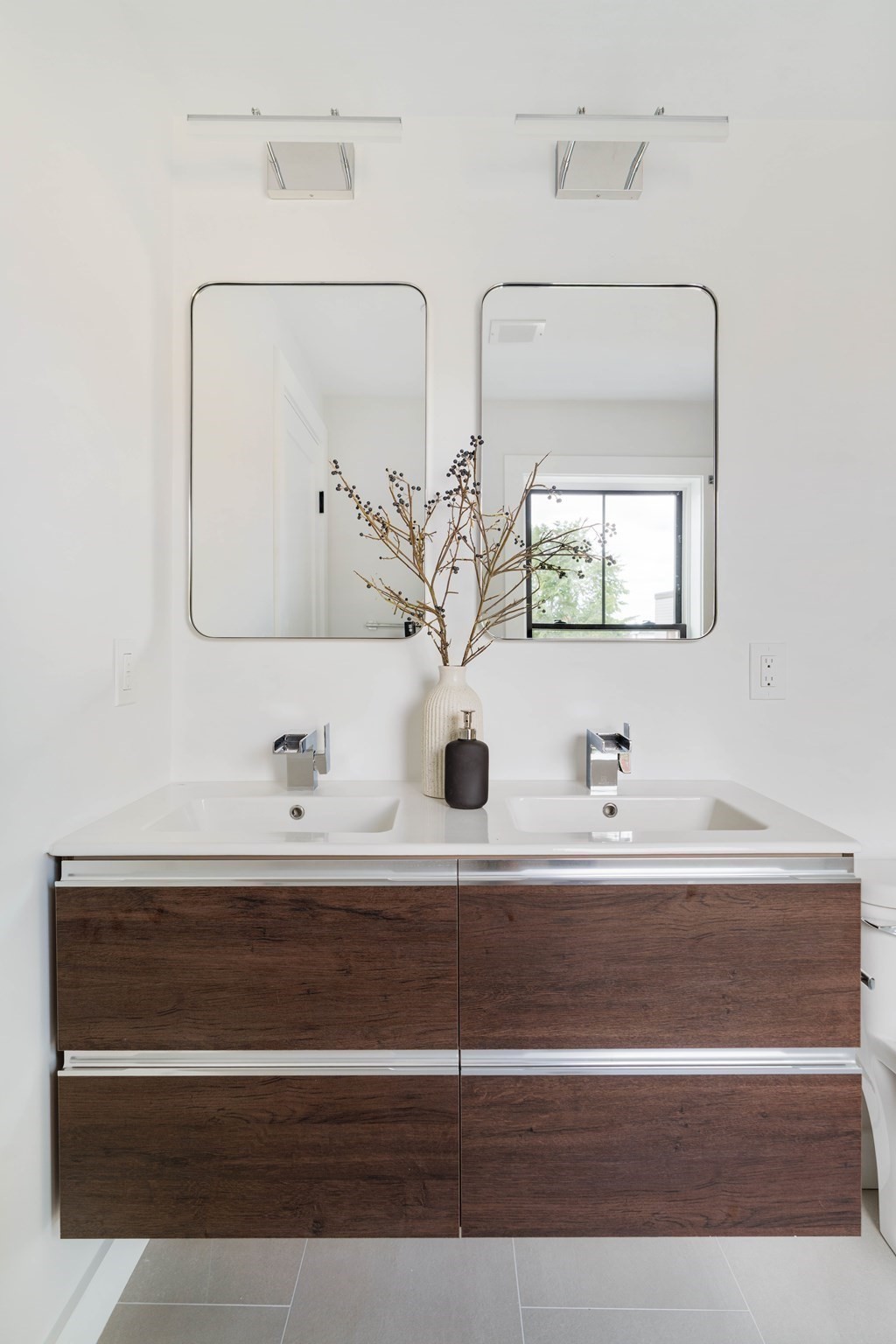 655 Saratoga Street Unit 201, East Boston, Boston, MA 02128 - Image 33