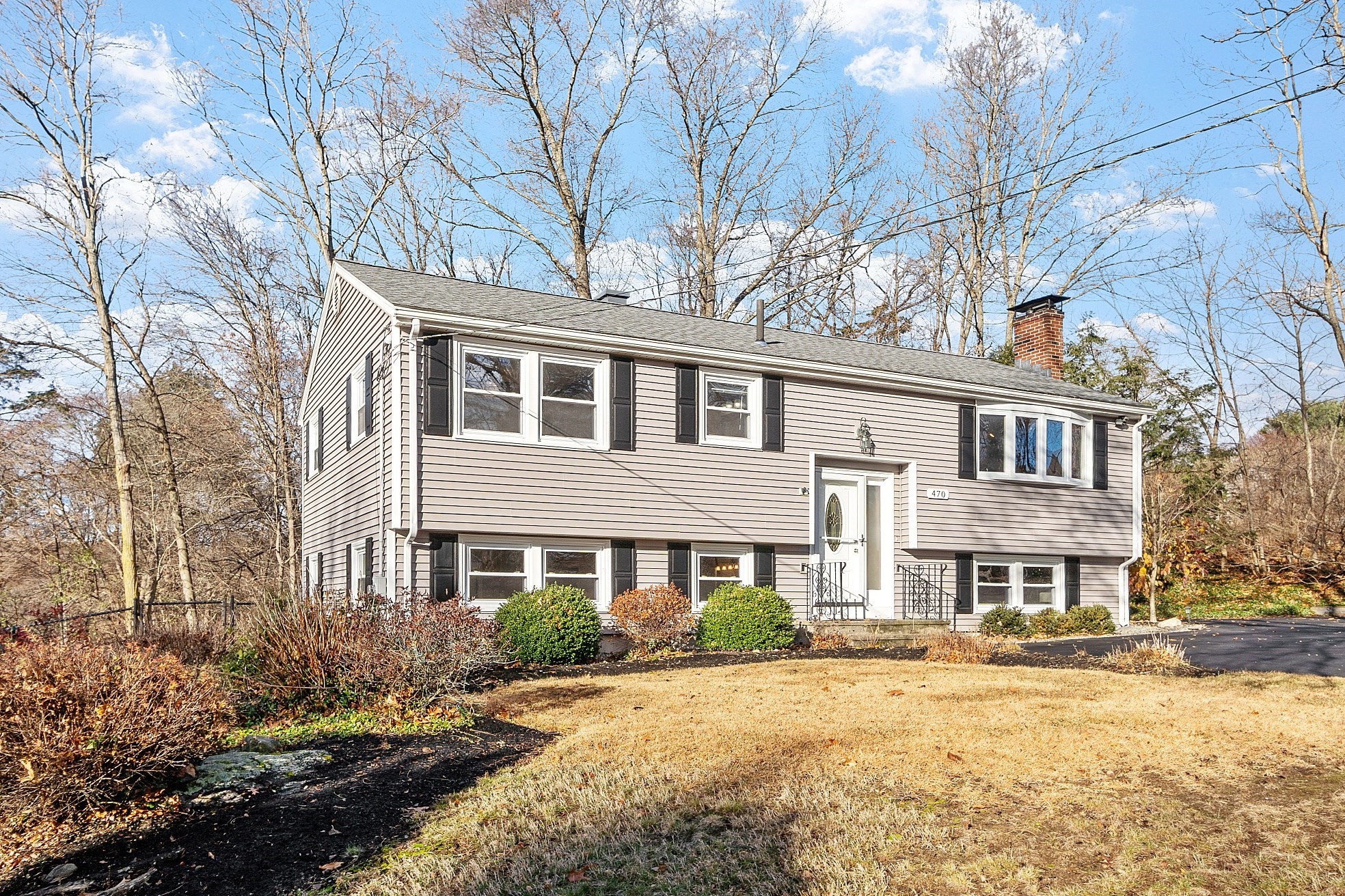 470 Trull Rd, Tewksbury, MA 01876 - Image 2