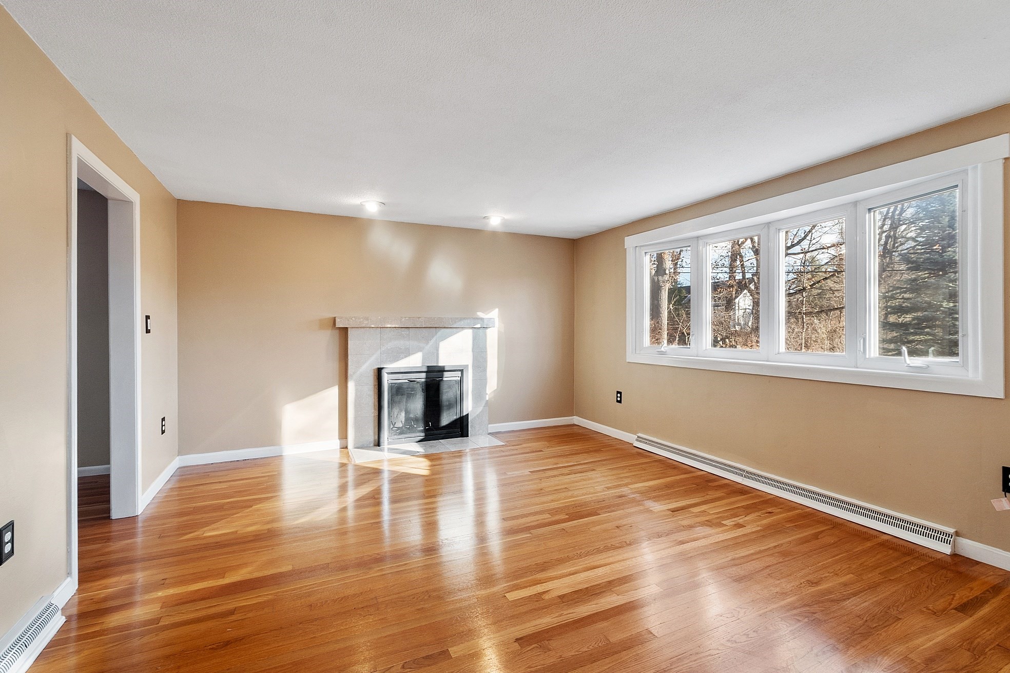 470 Trull Rd, Tewksbury, MA 01876 - Image 4