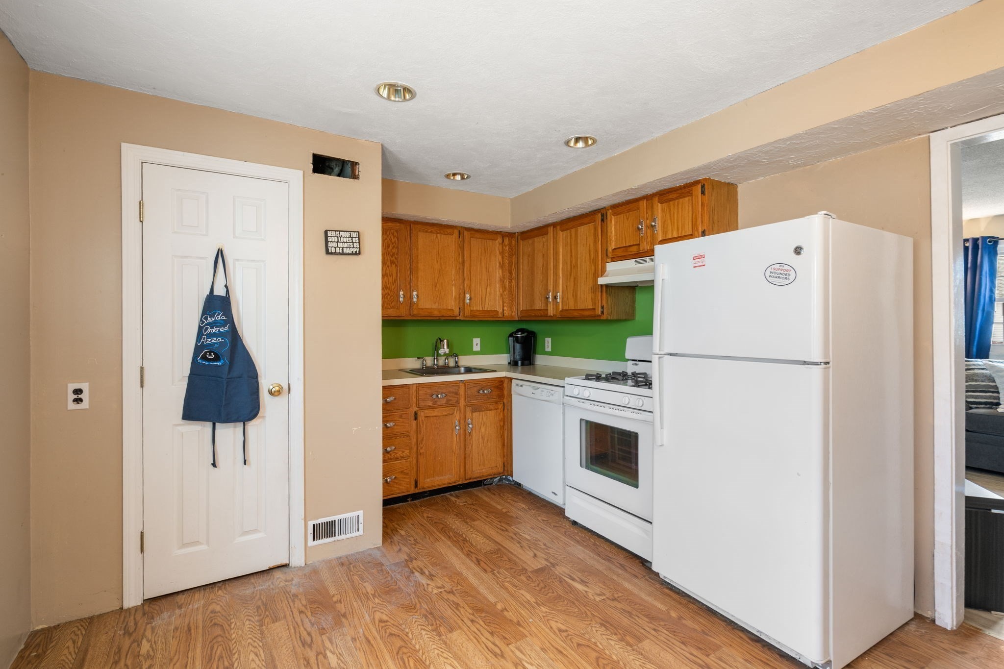 56 Arnold Ave Unit 56, Lowell, MA 01852 - Image 12