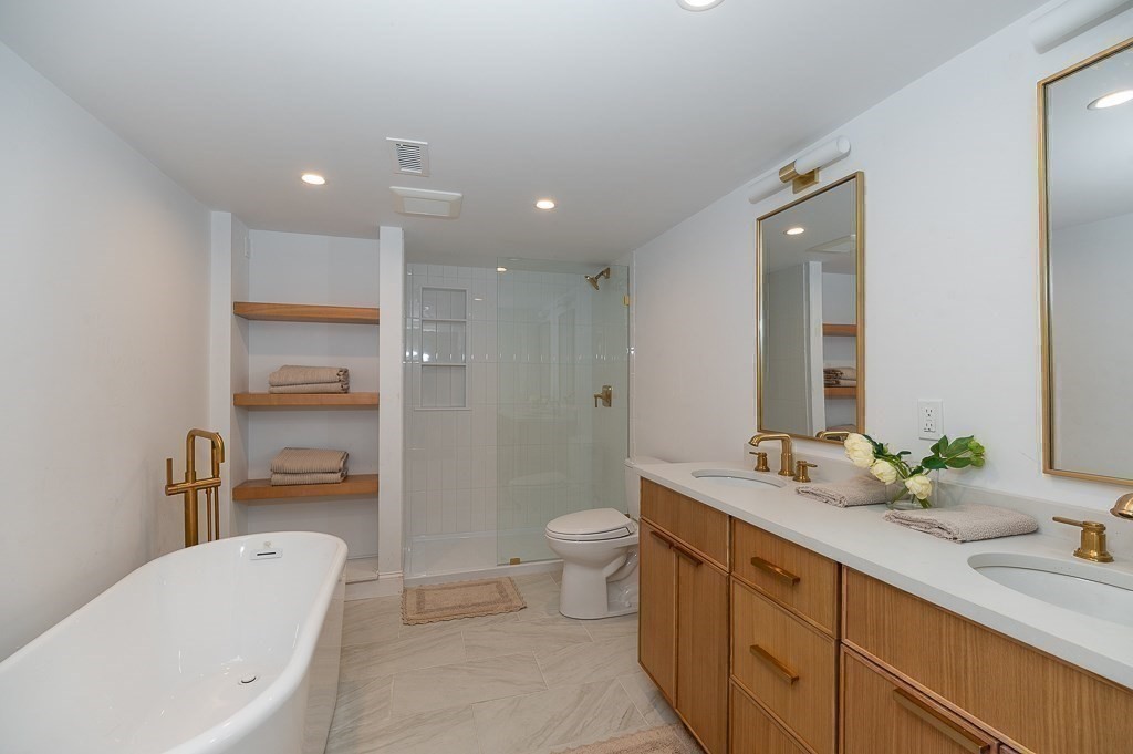 7 Rackliffe St Unit H1, Gloucester, MA 01930 - Image 14