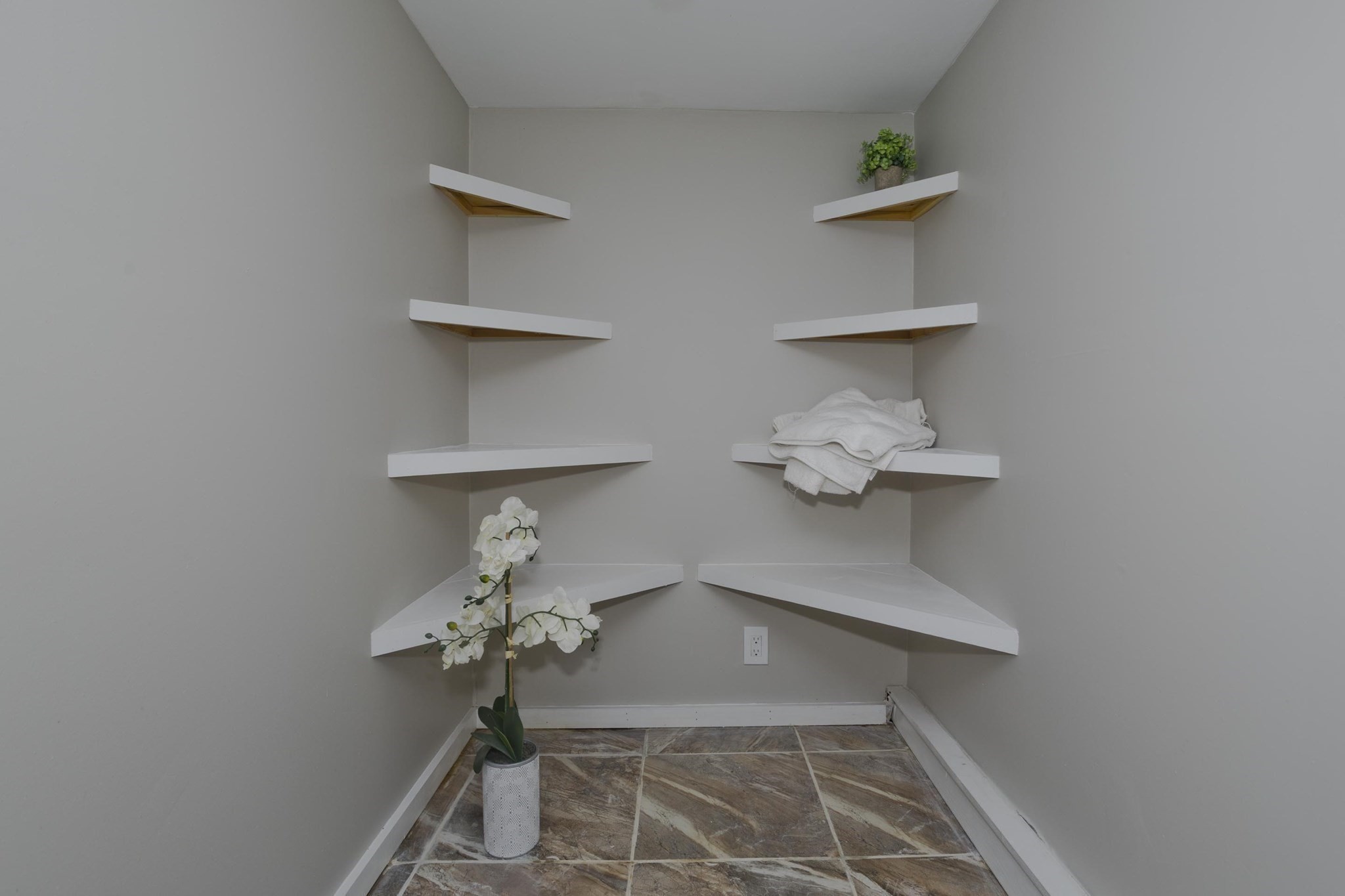 8 Summit Dr, Palmer, MA 01069 - Image 21