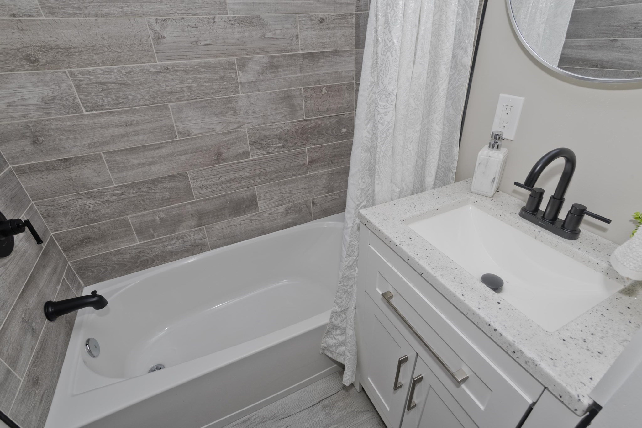 8 Summit Dr, Palmer, MA 01069 - Image 22