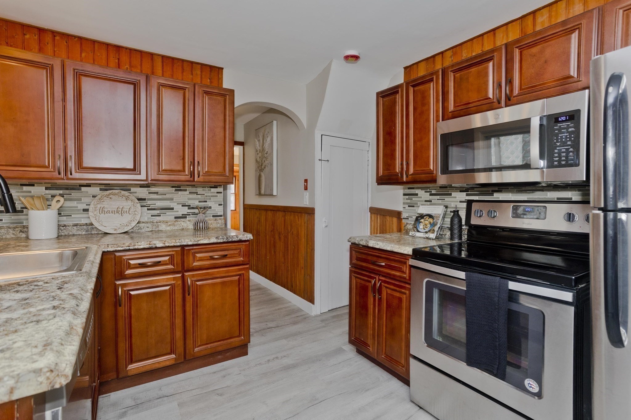 8 Summit Dr, Palmer, MA 01069 - Image 4