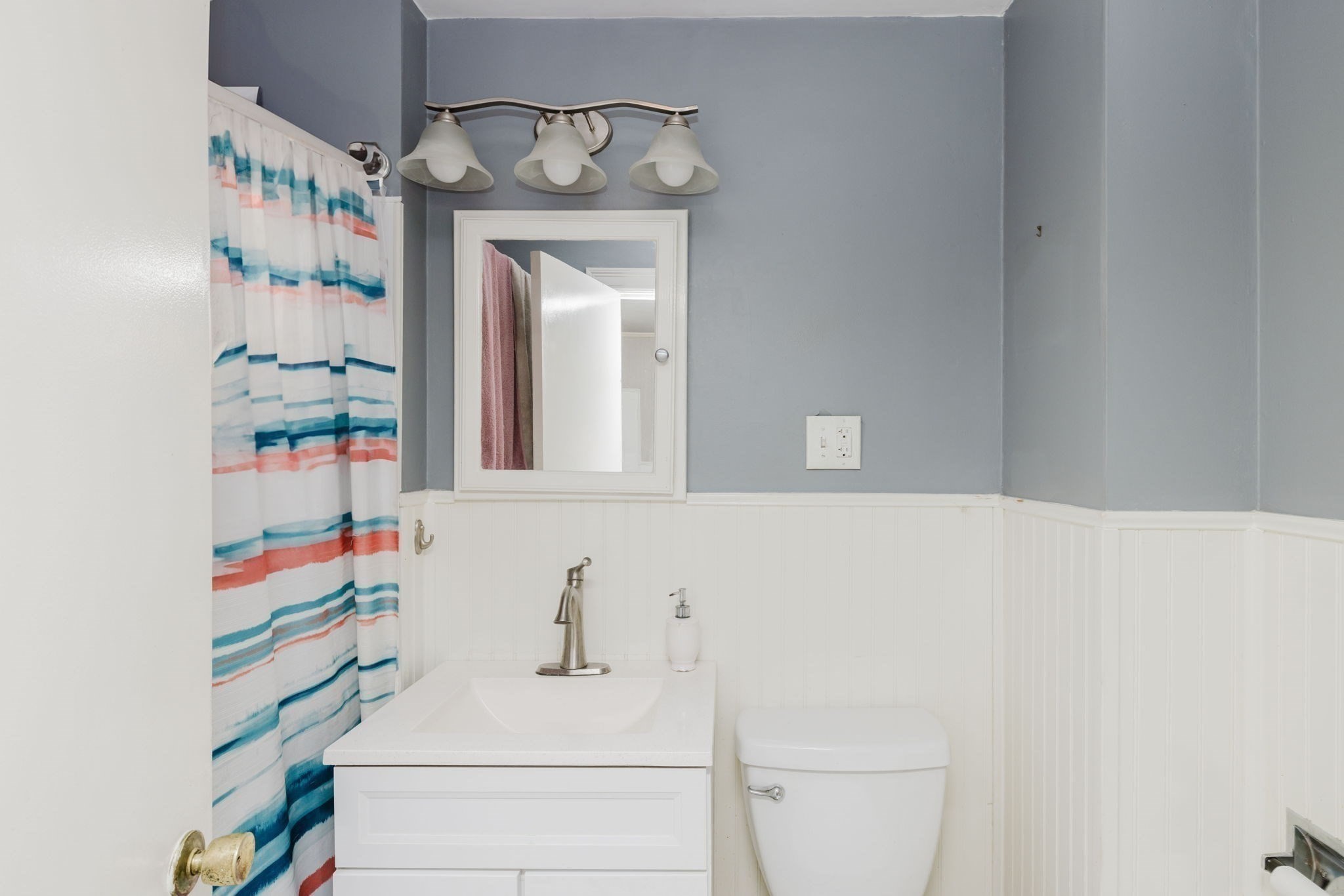 20 Wilcox St, Fall River, MA 02724 - Image 11