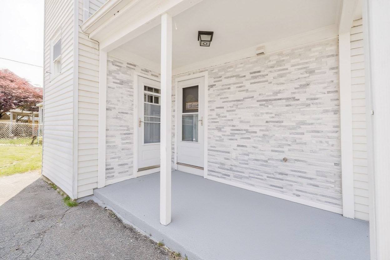 20 Wilcox St, Fall River, MA 02724 - Image 4