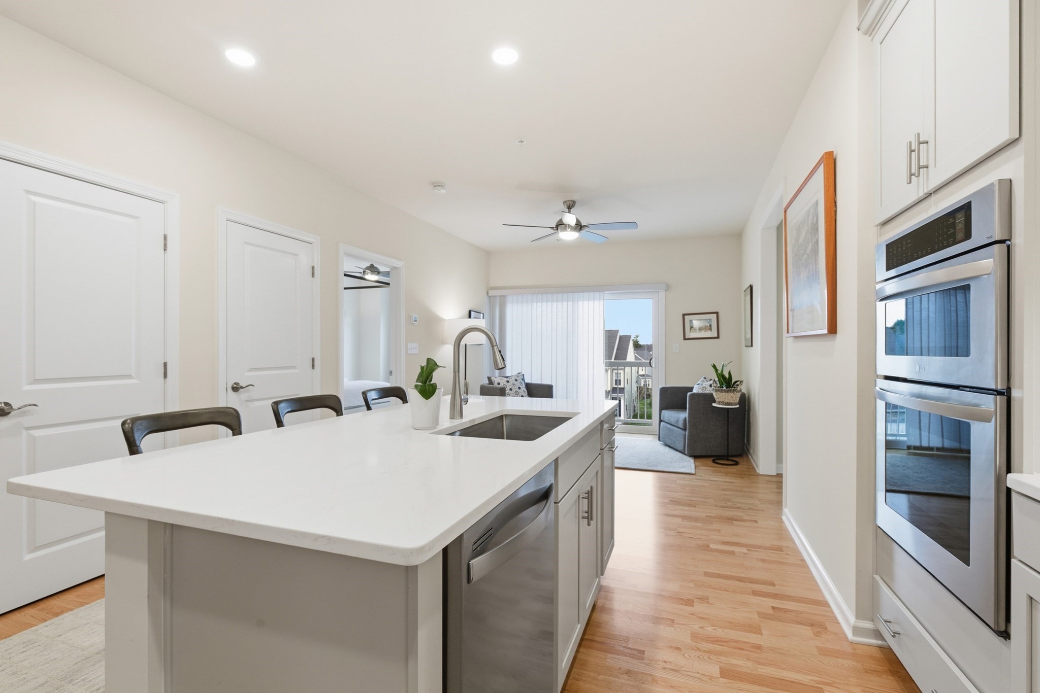 401 Emery Ln Unit 304, Sudbury, MA 01776 - Image 5