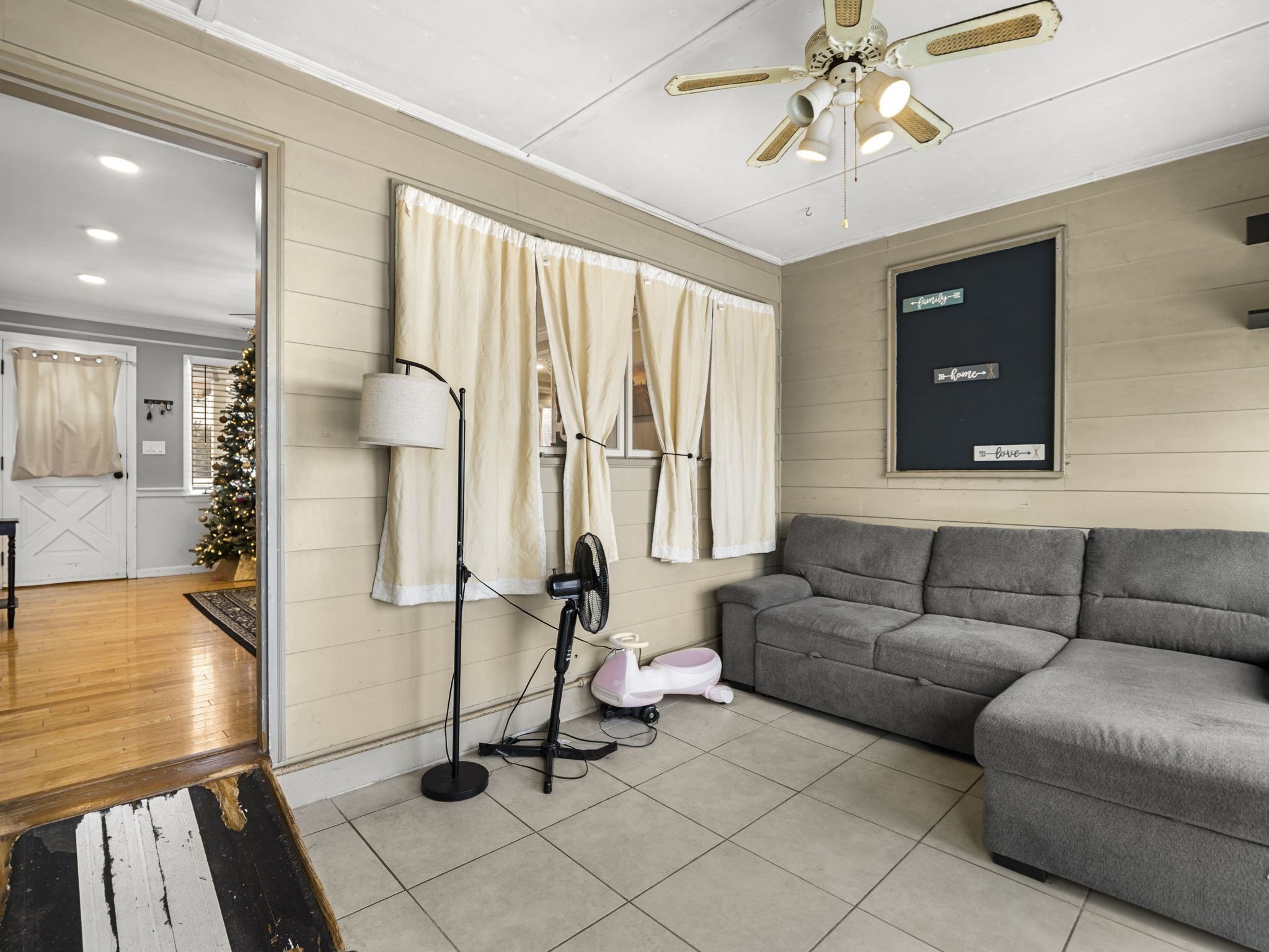 107 7th Ave, Lowell, MA 01854 - Image 22