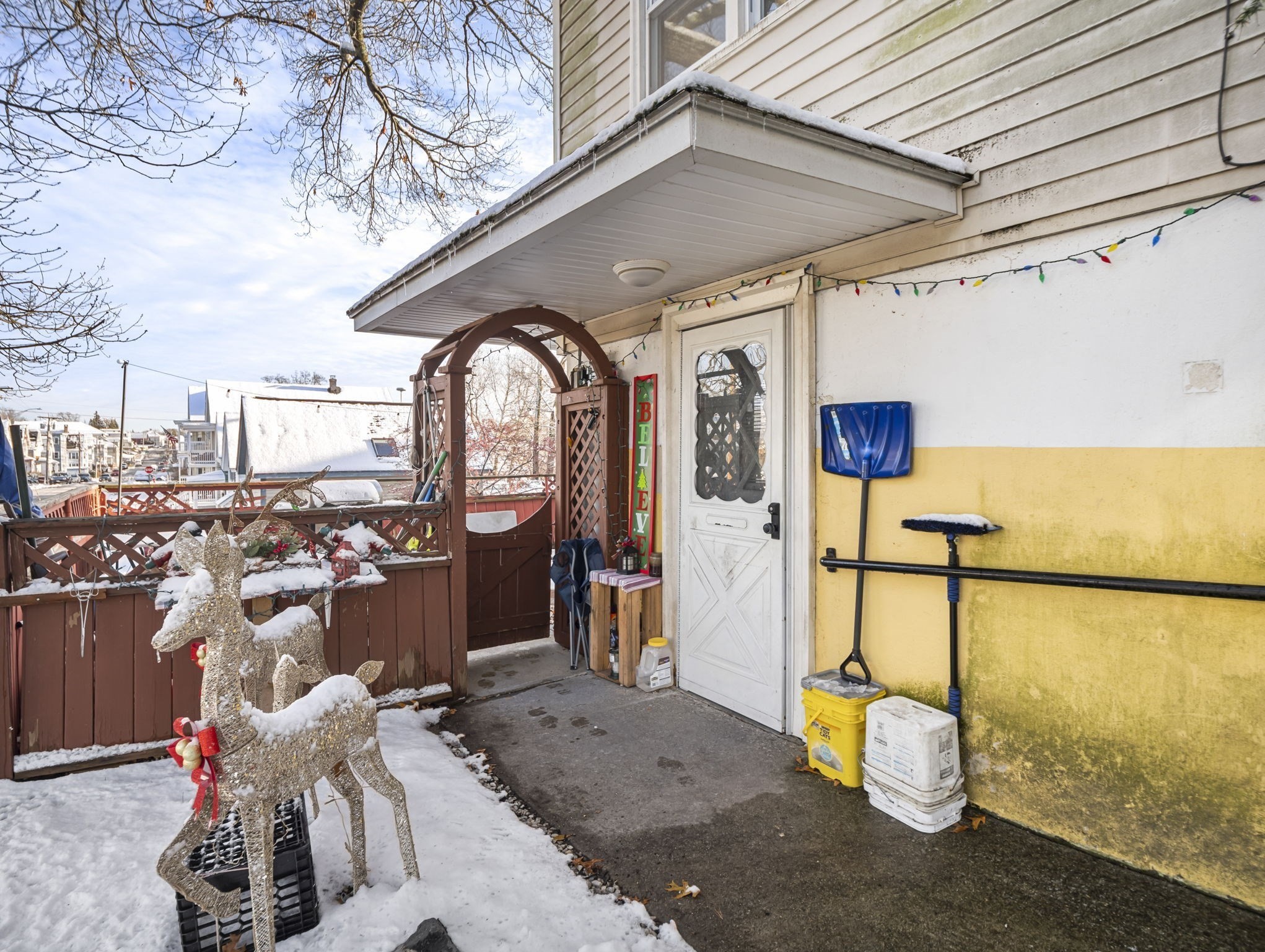 107 7th Ave, Lowell, MA 01854 - Image 35