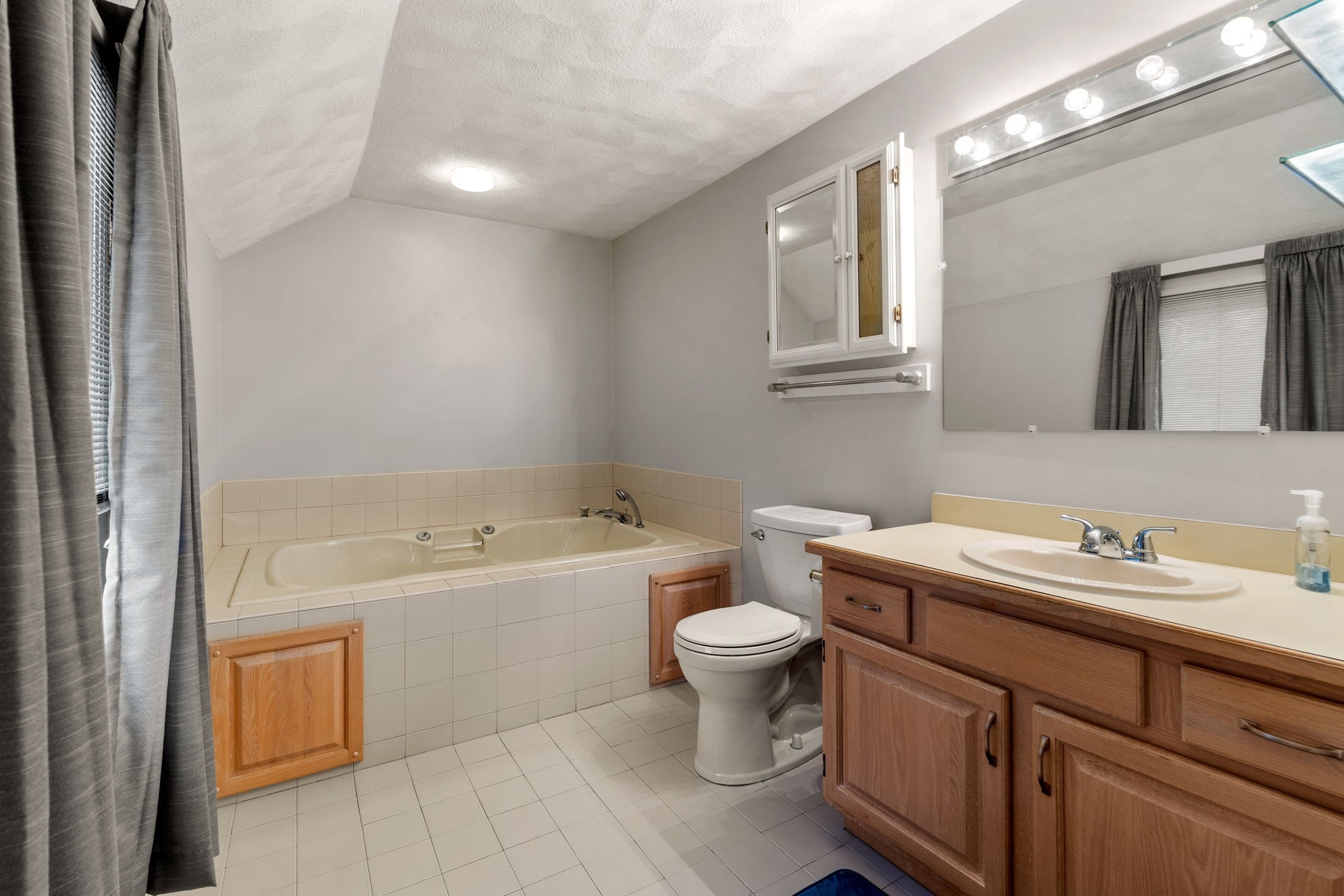 113 Brickett Hill Circle Unit 113, Haverhill, MA 01830 - Image 31